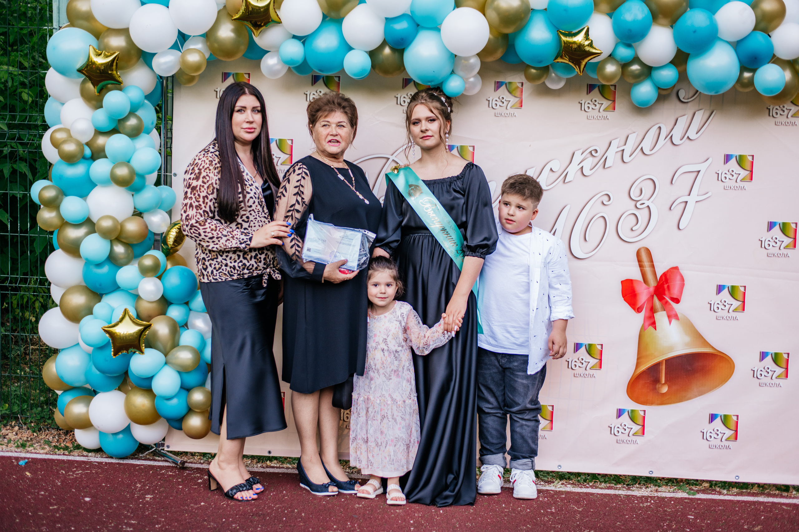 Фотосессия улица. Выпускные альбомы в Подольске Москве и МО