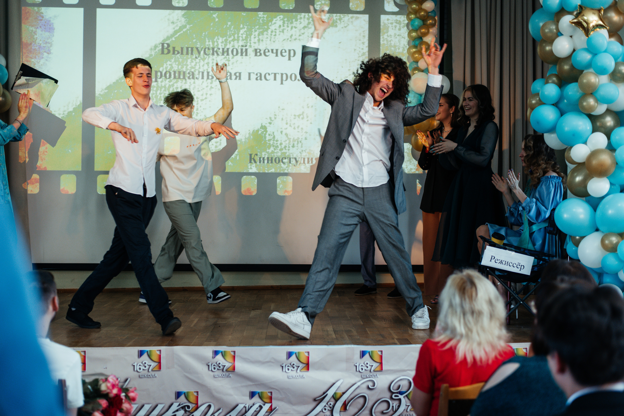 1637 пз. Выпускные альбомы в Подольске Москве и МО