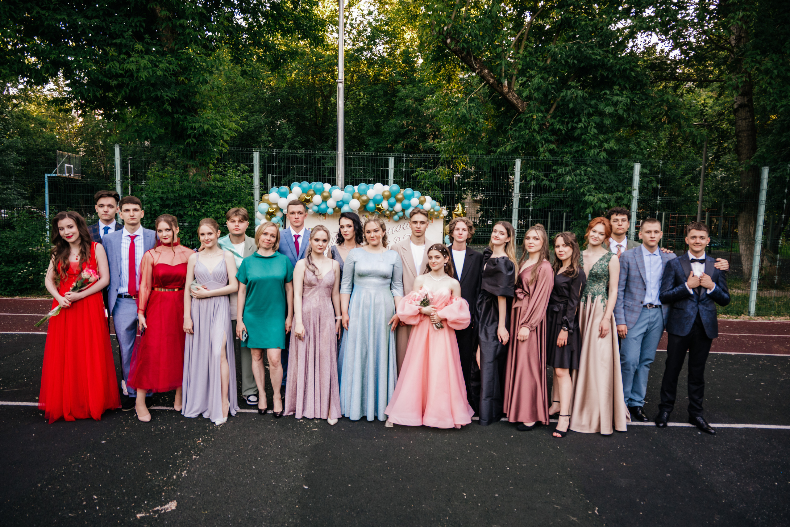Фотосессия улица. Выпускные альбомы в Подольске Москве и МО