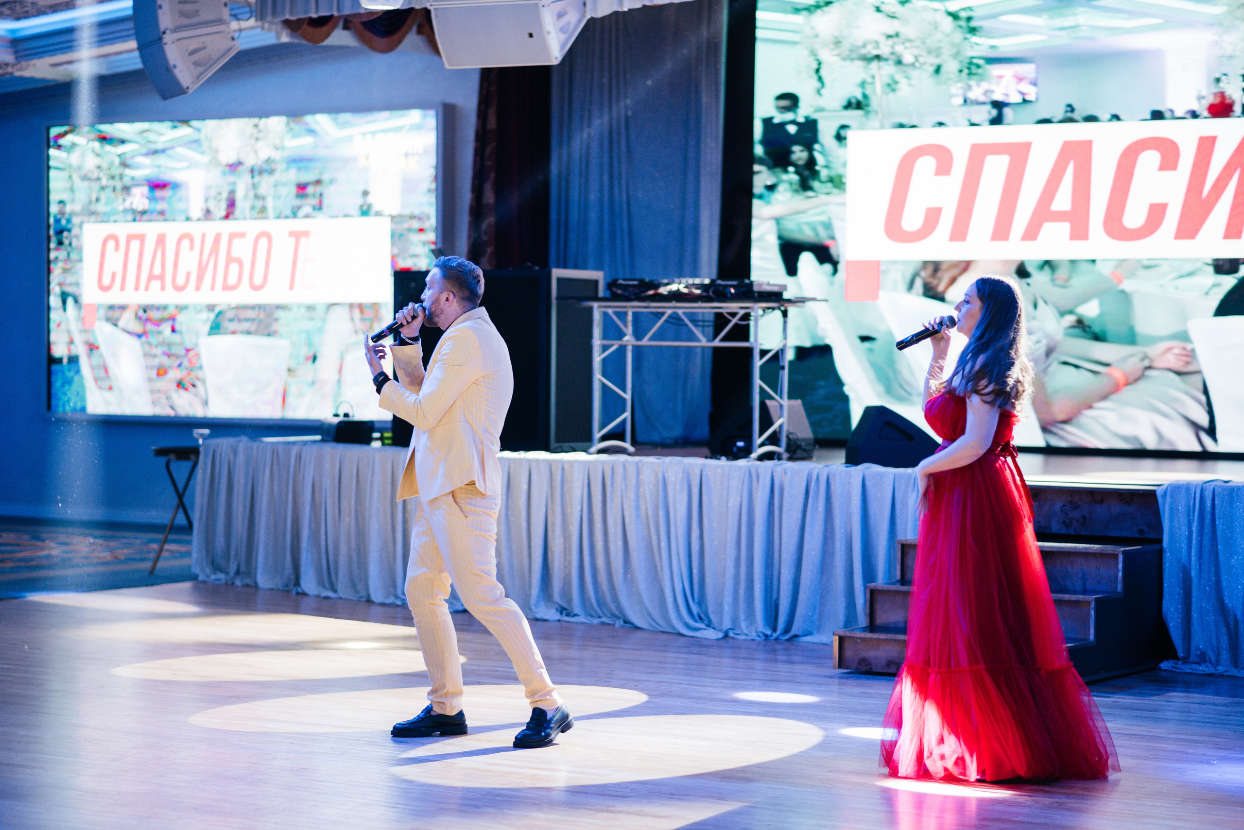 1637 банкет. Выпускные альбомы в Подольске Москве и МО