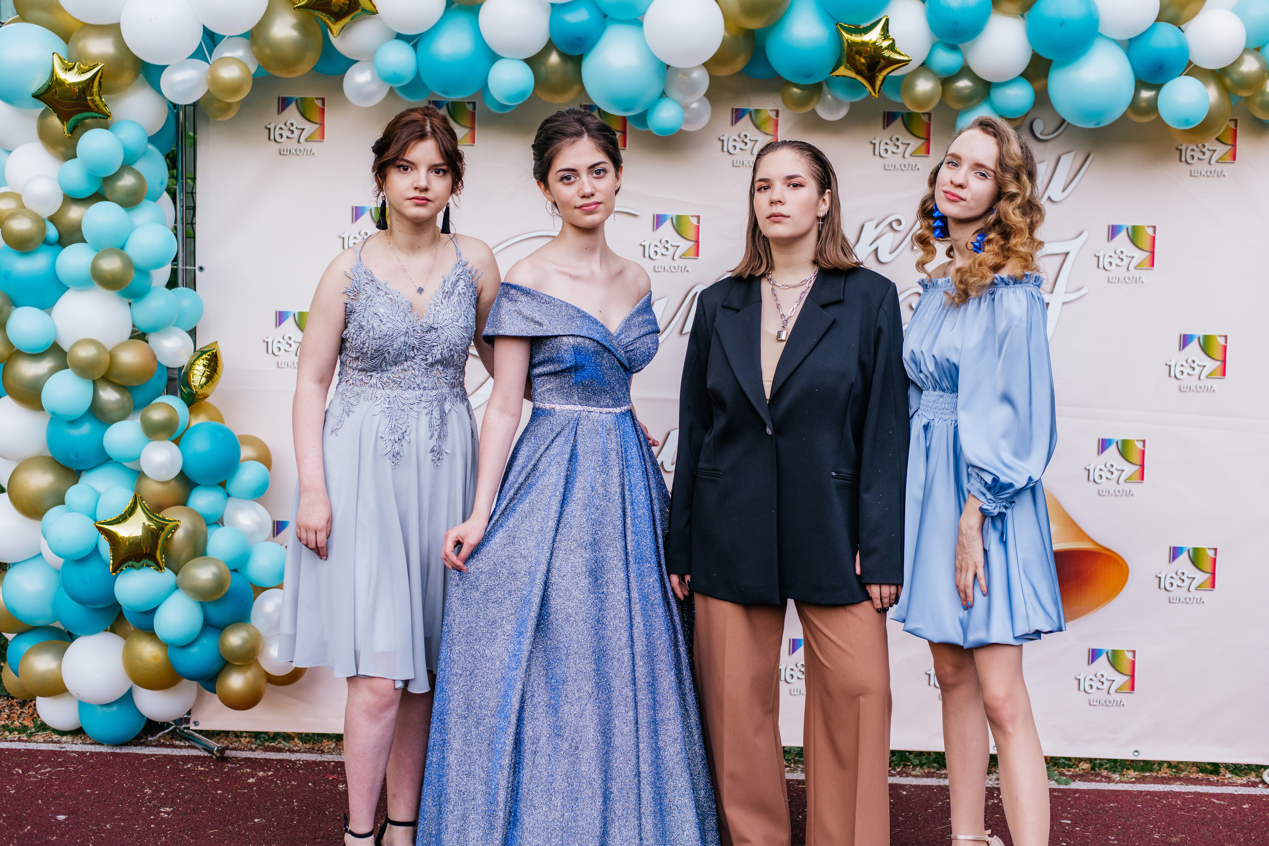 Фотосессия улица. Выпускные альбомы в Подольске Москве и МО