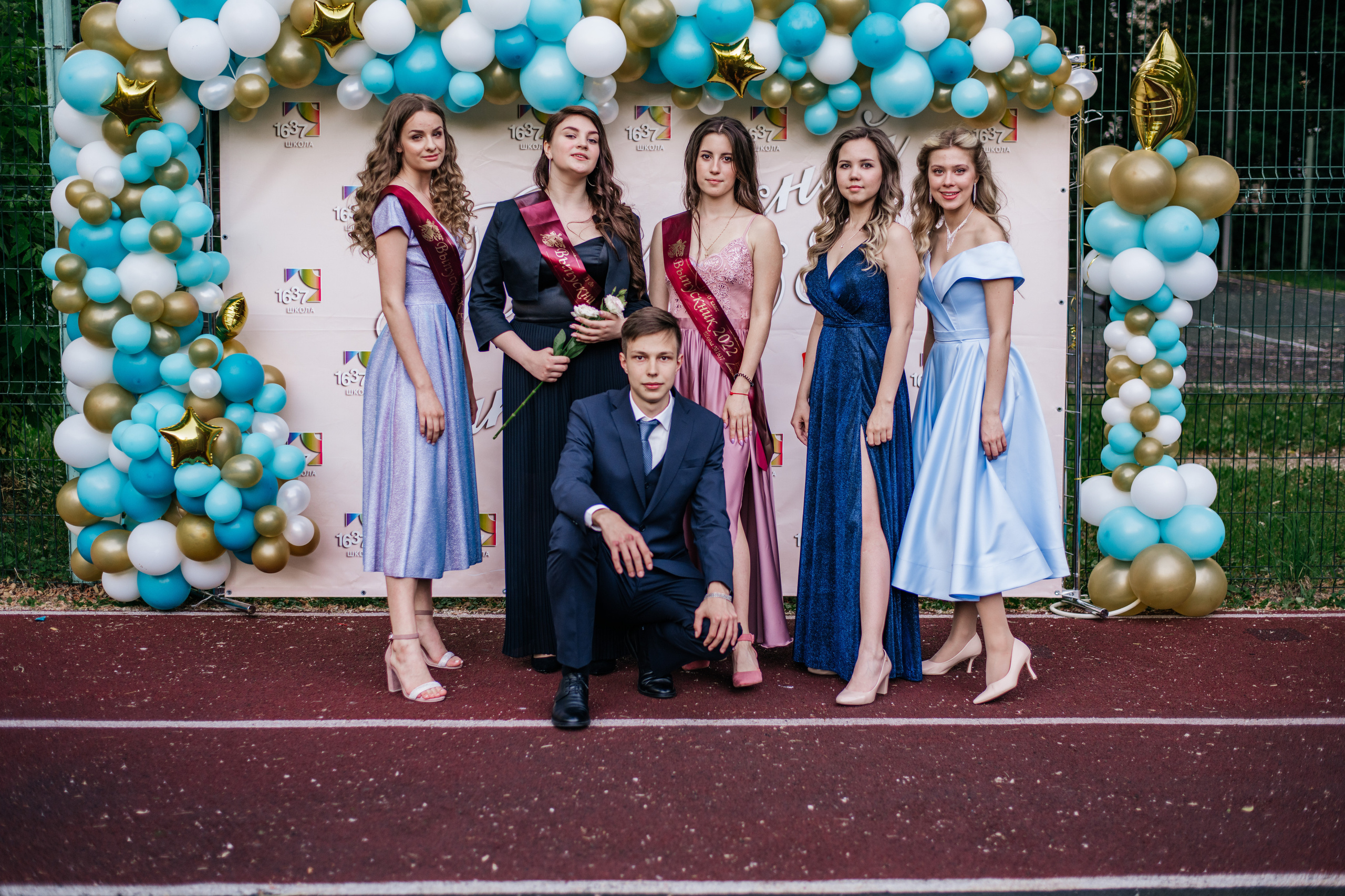 Фотосессия улица. Выпускные альбомы в Подольске Москве и МО