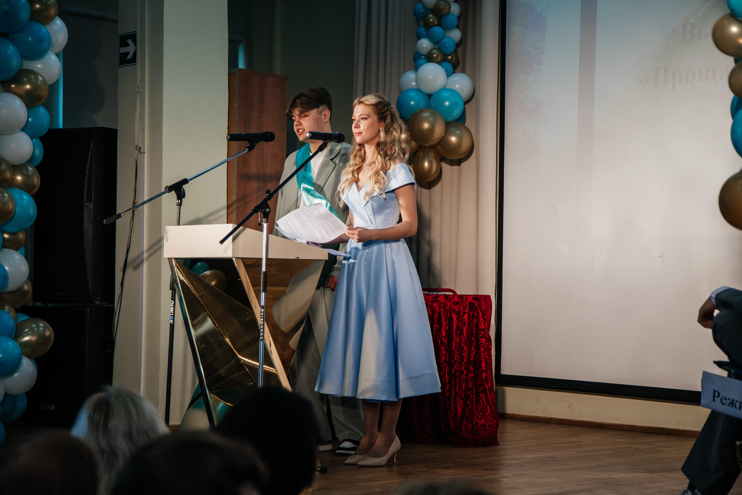 1637 пз. Выпускные альбомы в Подольске Москве и МО