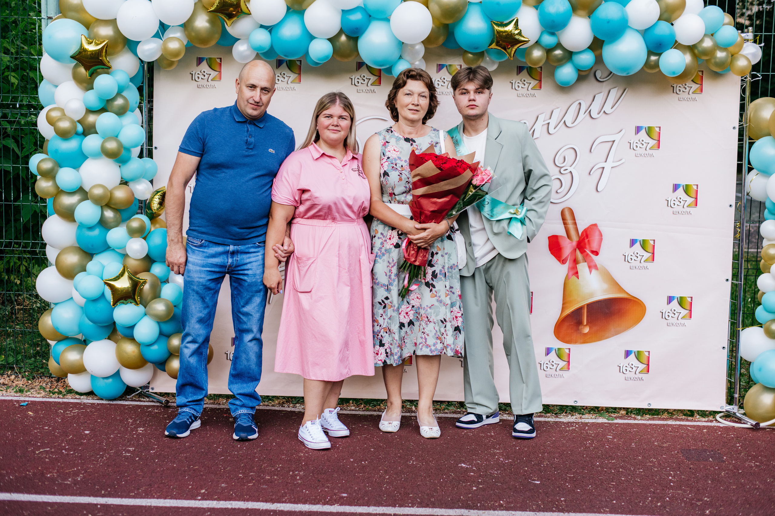 Фотосессия улица. Выпускные альбомы в Подольске Москве и МО