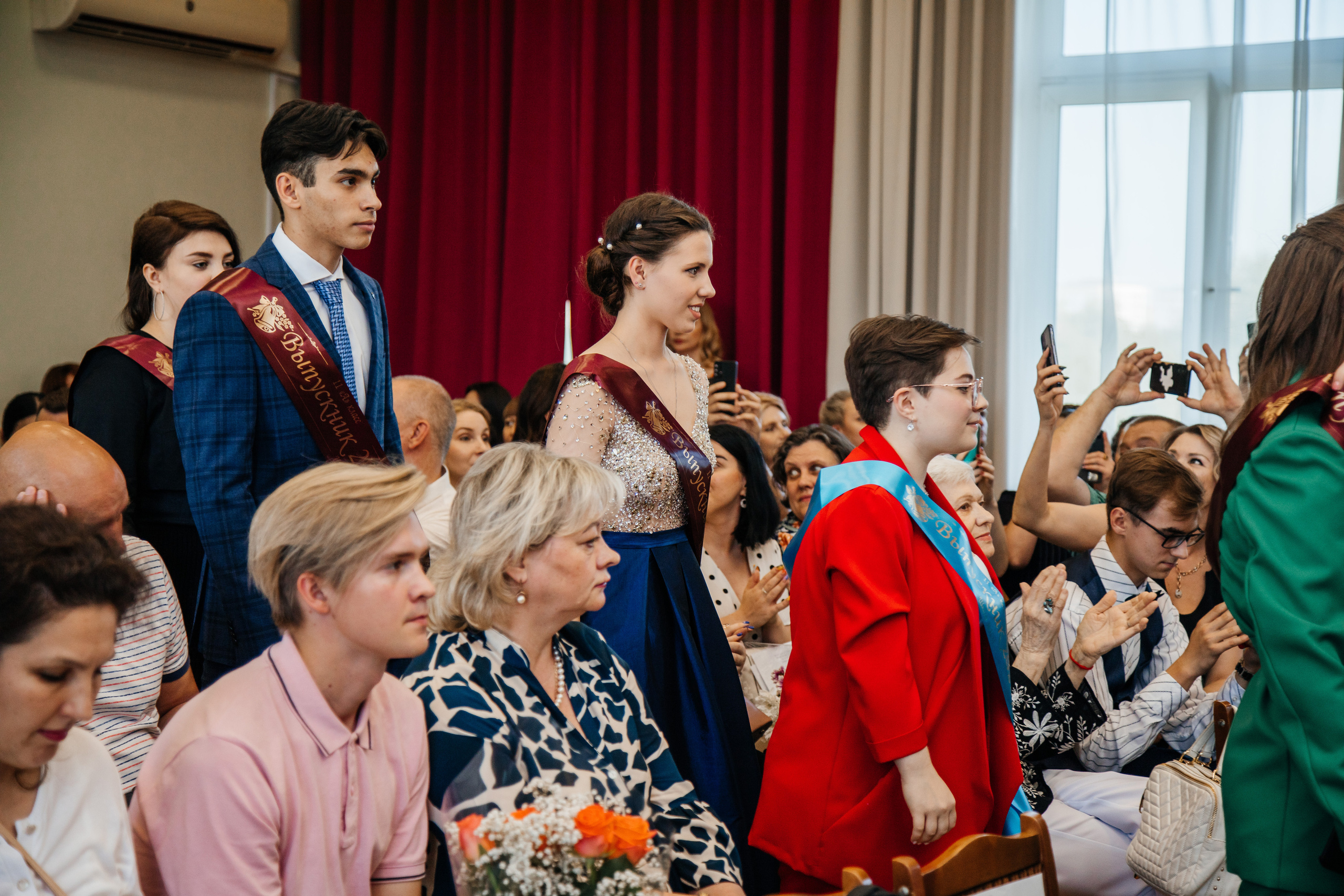 1637 пз. Выпускные альбомы в Подольске Москве и МО