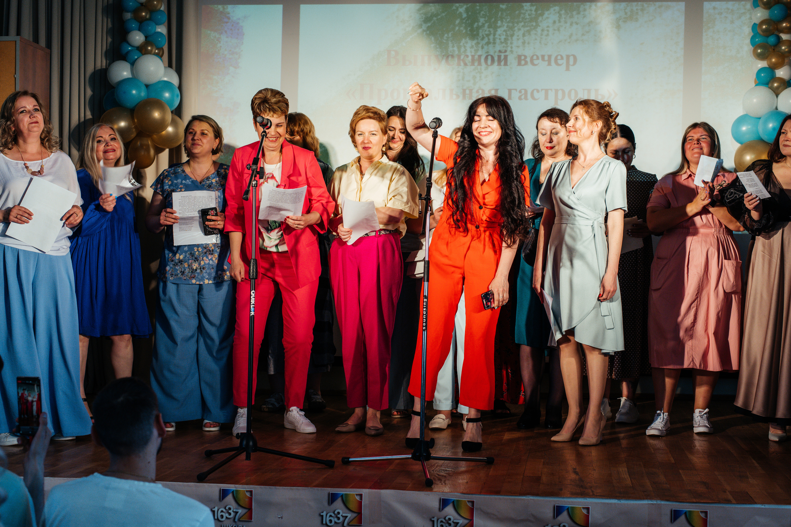 1637 пз. Выпускные альбомы в Подольске Москве и МО