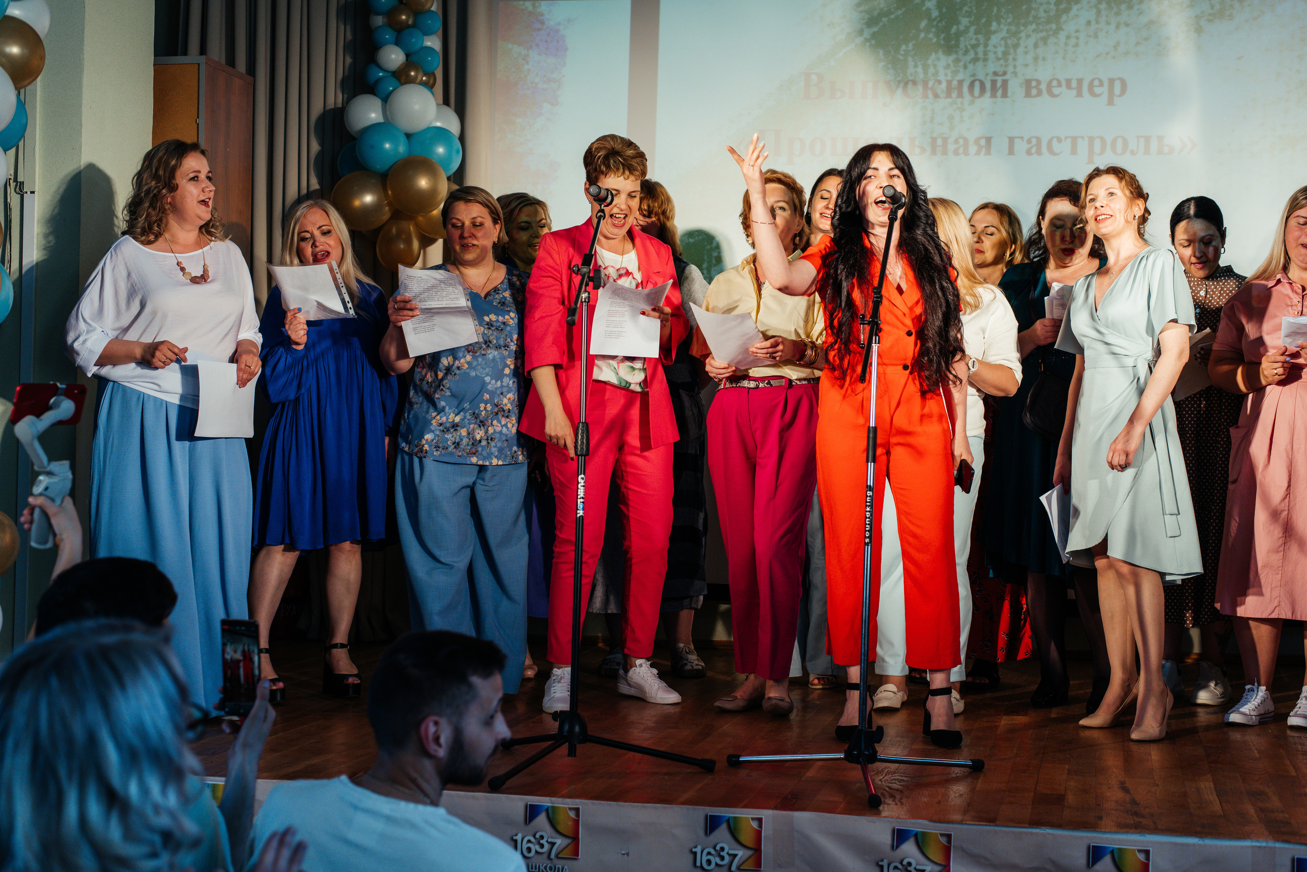 1637 пз. Выпускные альбомы в Подольске Москве и МО