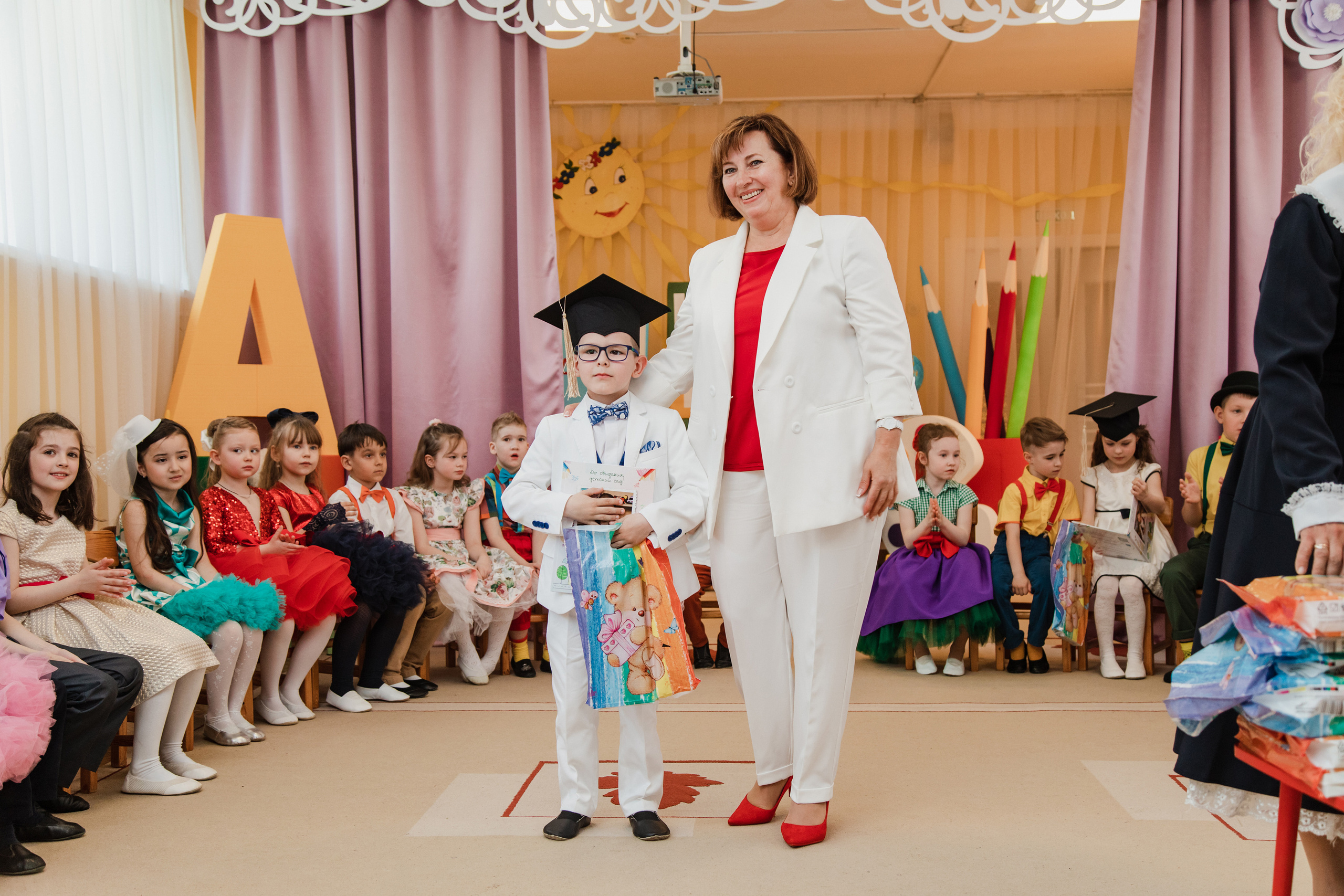 ДС солнышко выпускной. Выпускные альбомы в Подольске Москве и МО