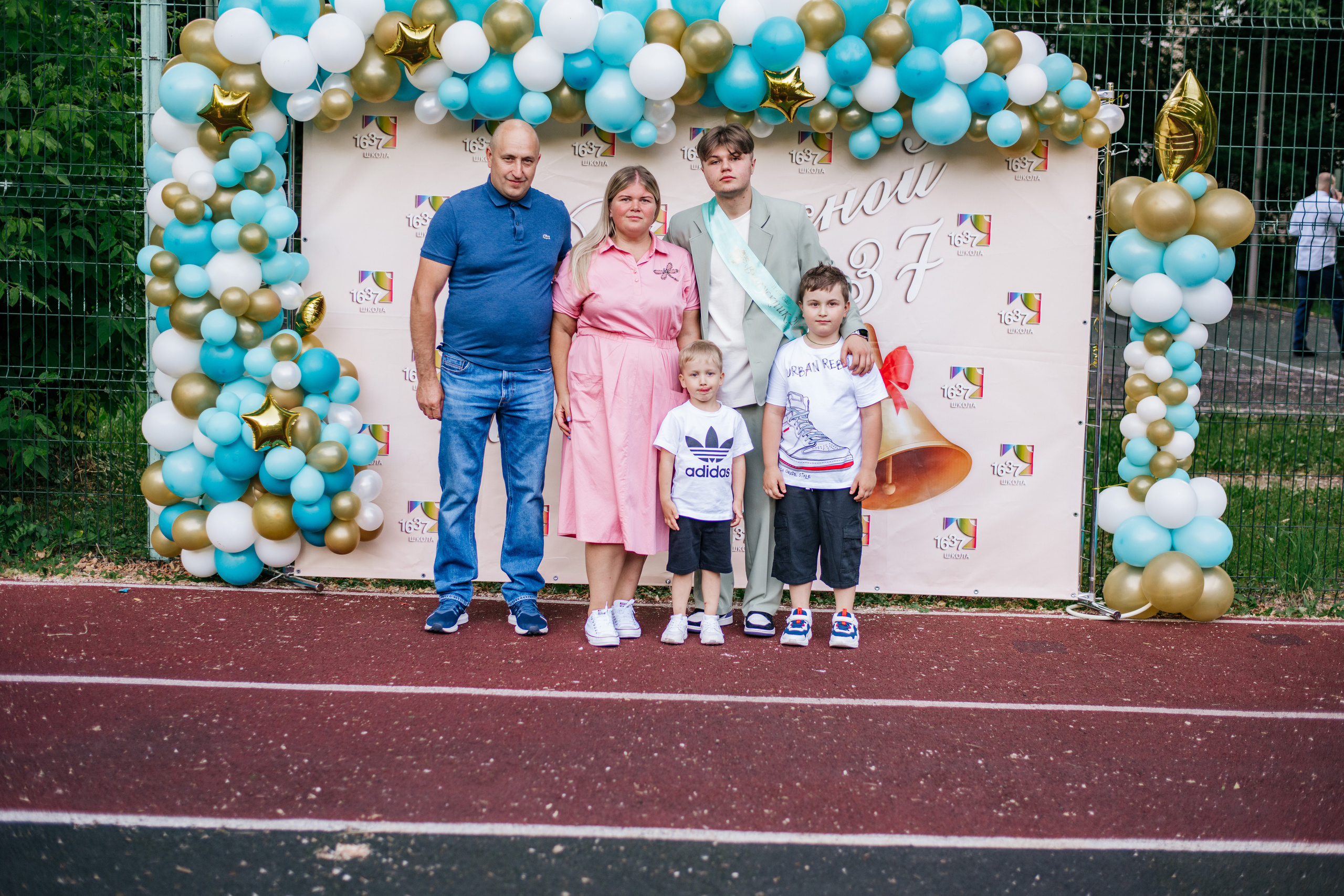 Фотосессия улица. Выпускные альбомы в Подольске Москве и МО