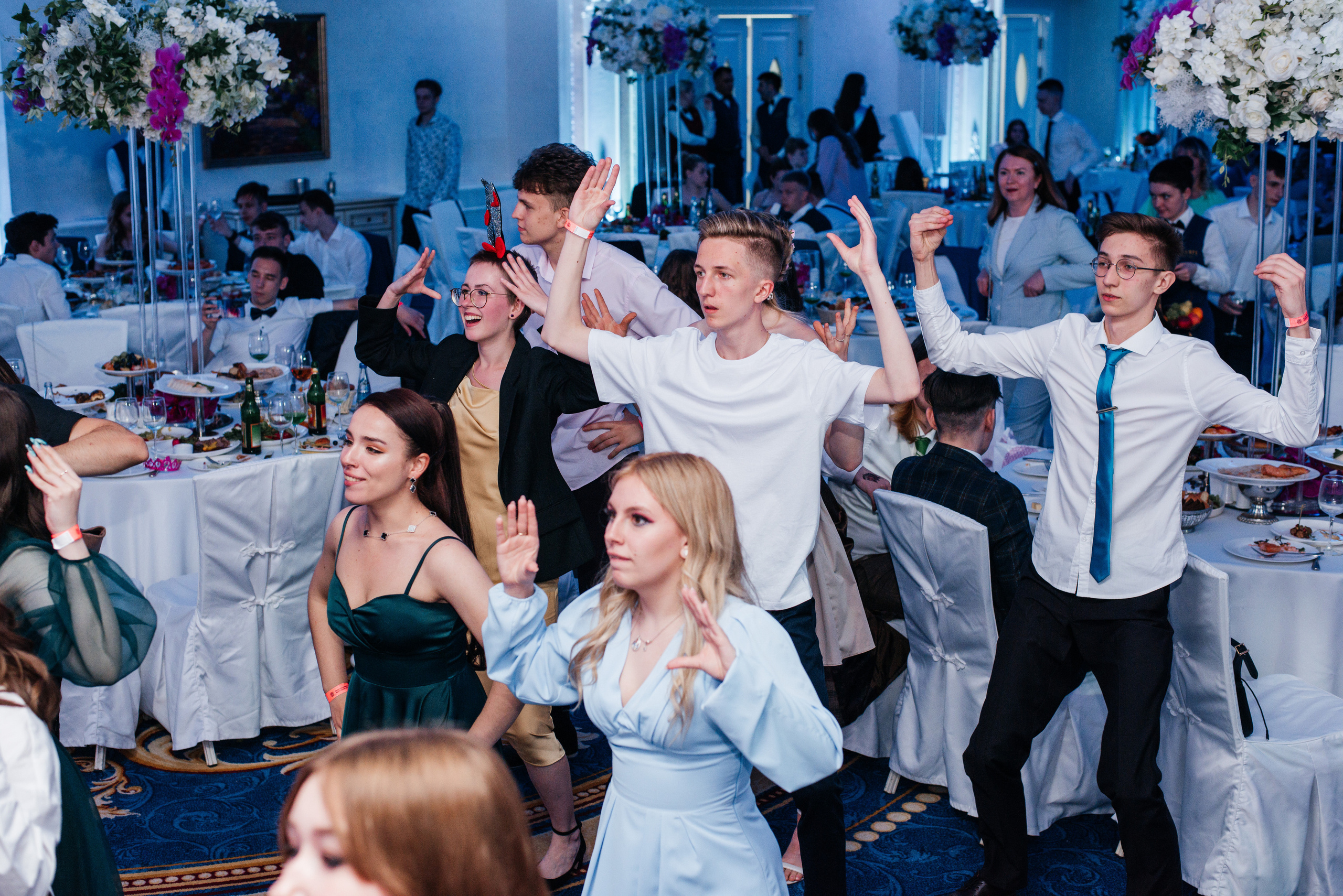 1637 банкет. Выпускные альбомы в Подольске Москве и МО