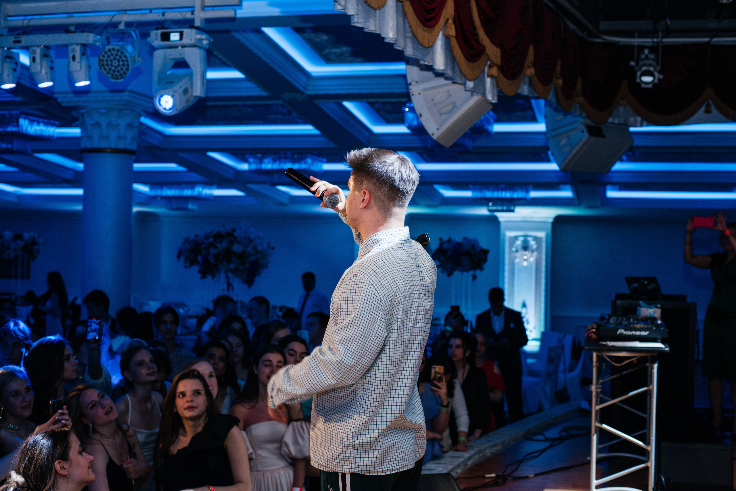 1637 банкет. Выпускные альбомы в Подольске Москве и МО