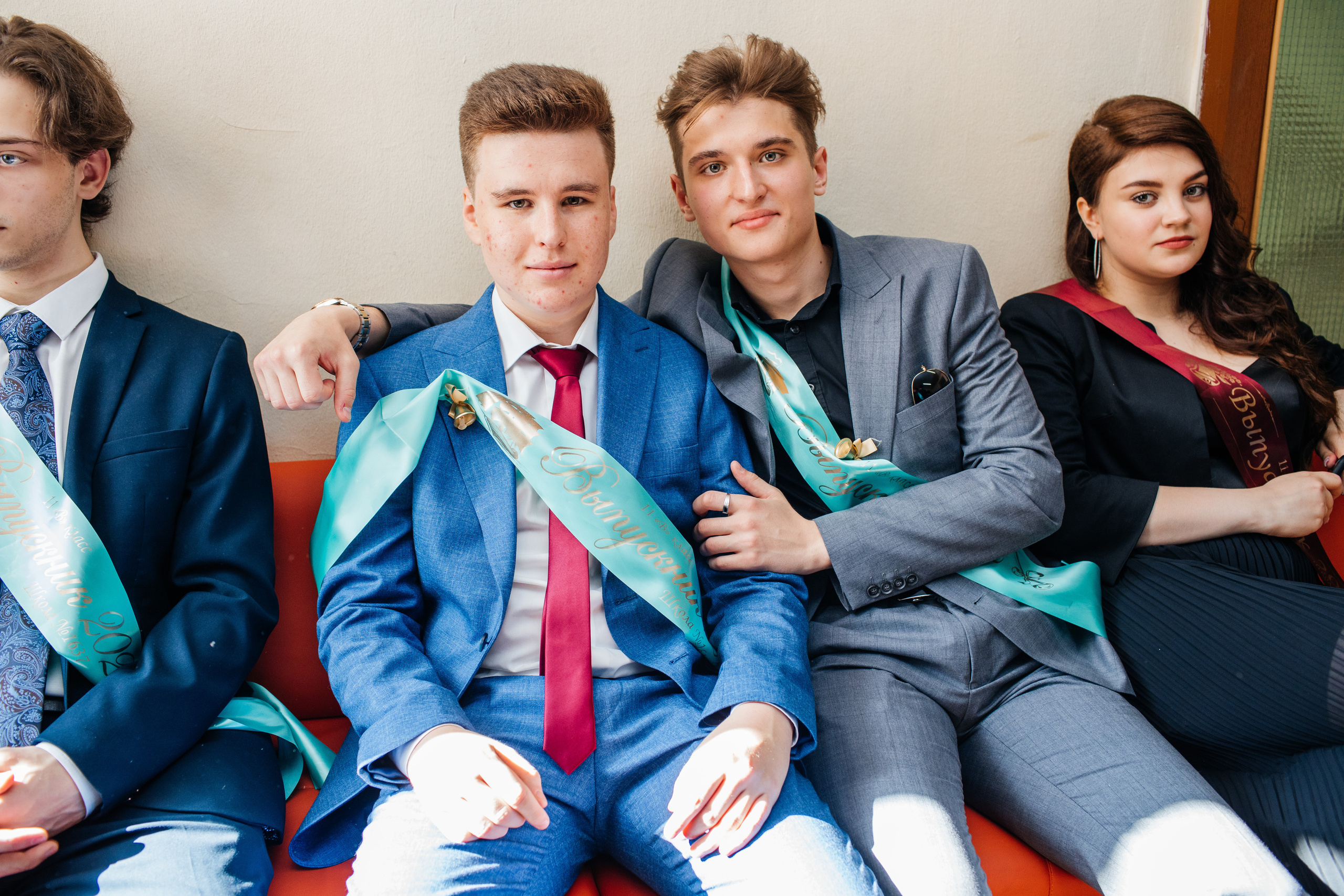 1637 пз. Выпускные альбомы в Подольске Москве и МО