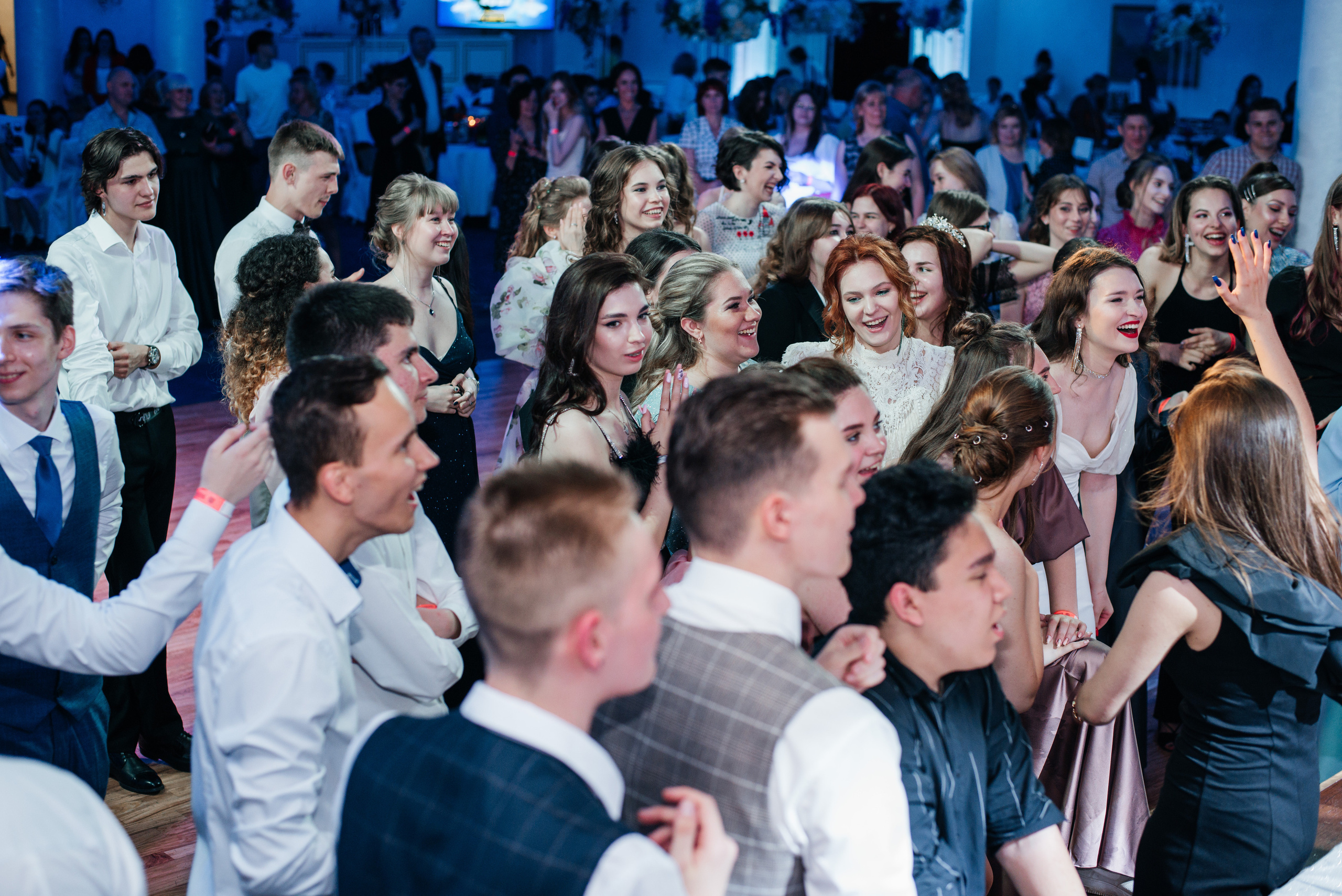 1637 банкет. Выпускные альбомы в Подольске Москве и МО