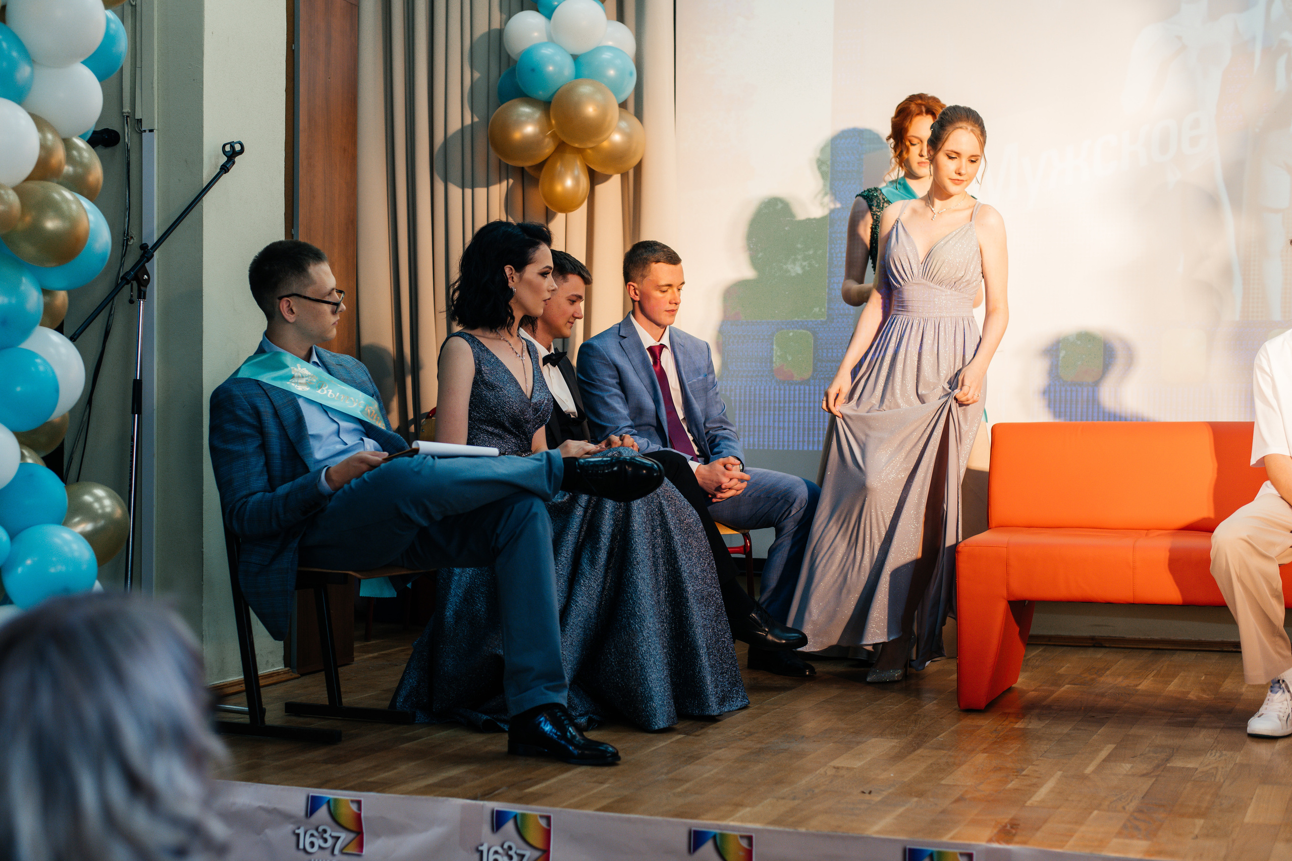 1637 пз. Выпускные альбомы в Подольске Москве и МО