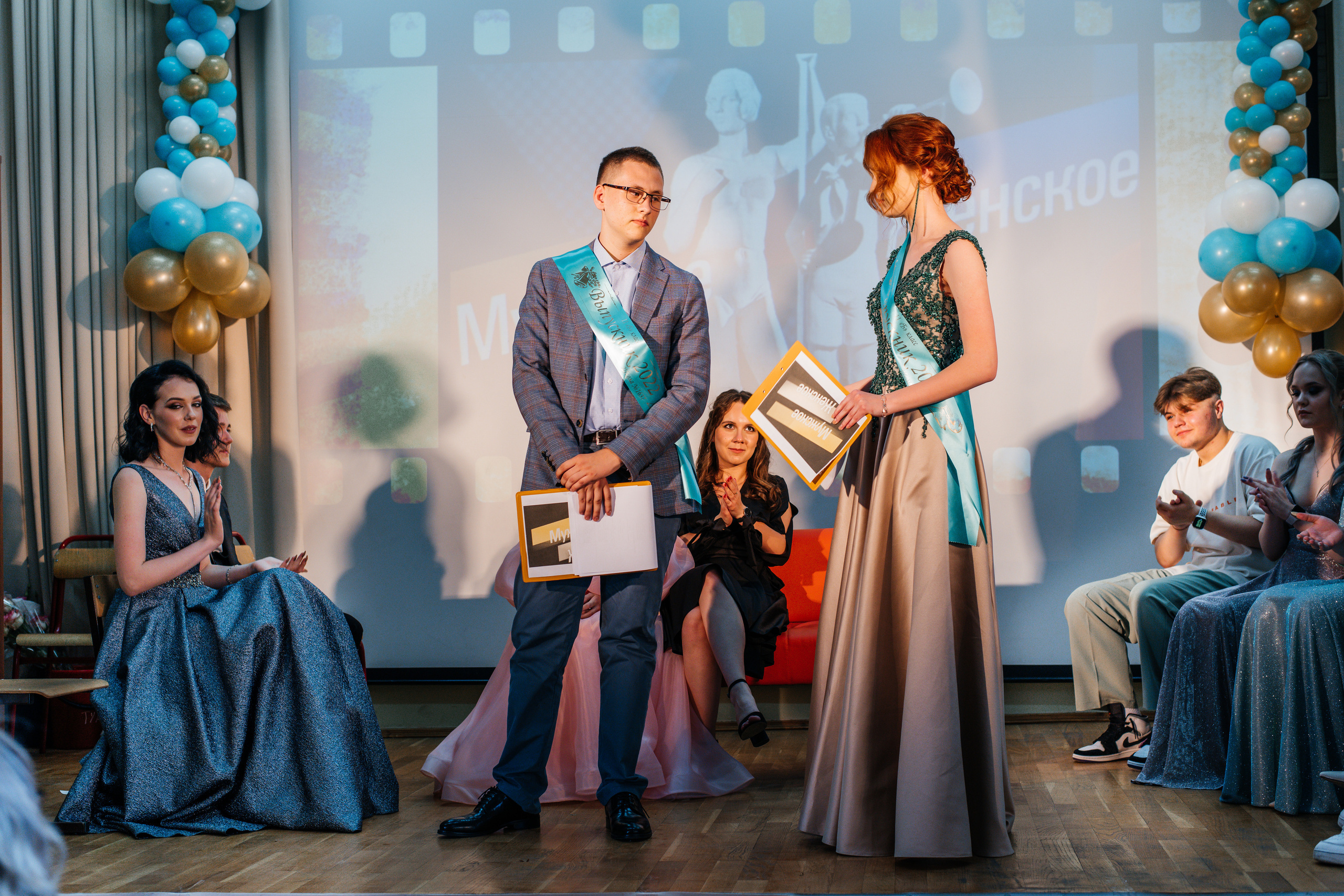 1637 пз. Выпускные альбомы в Подольске Москве и МО