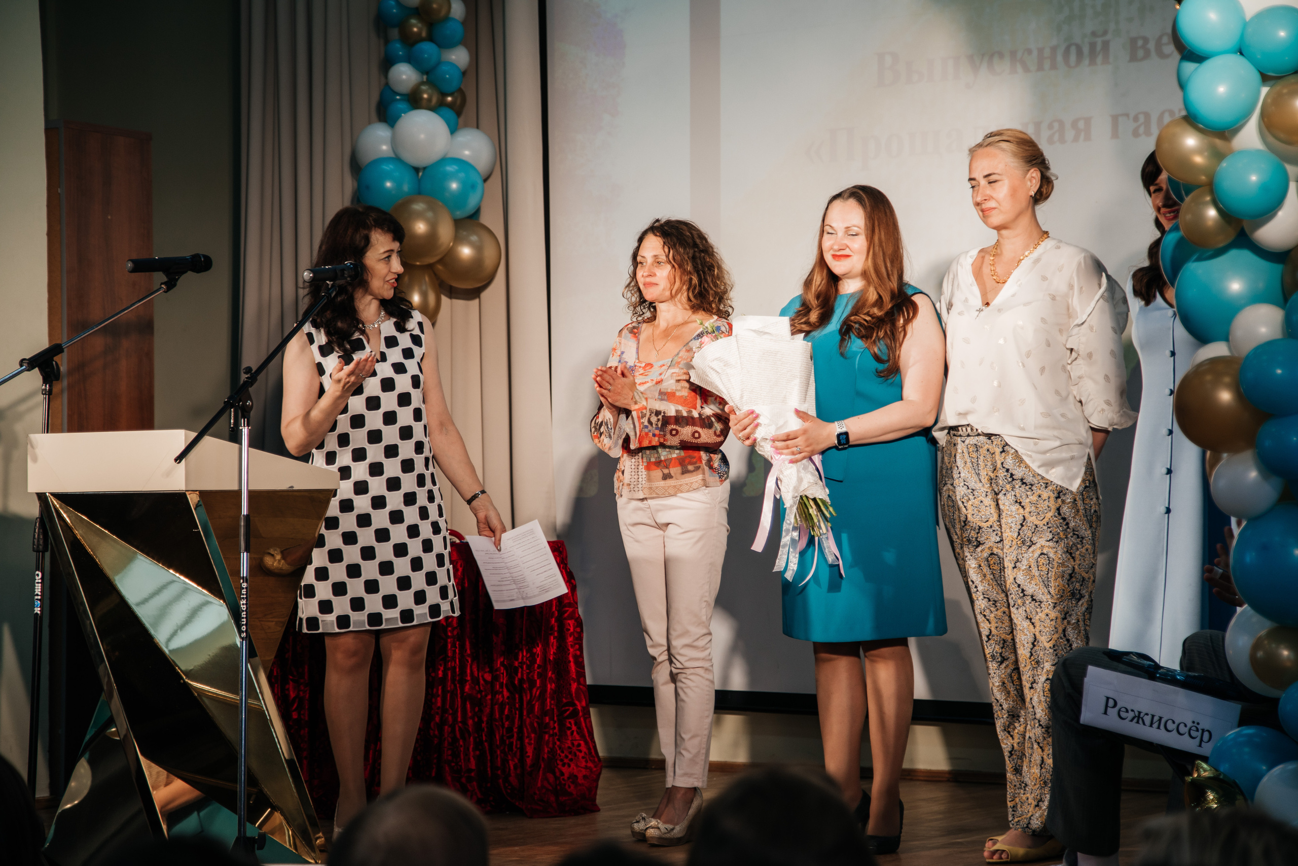 1637 пз. Выпускные альбомы в Подольске Москве и МО