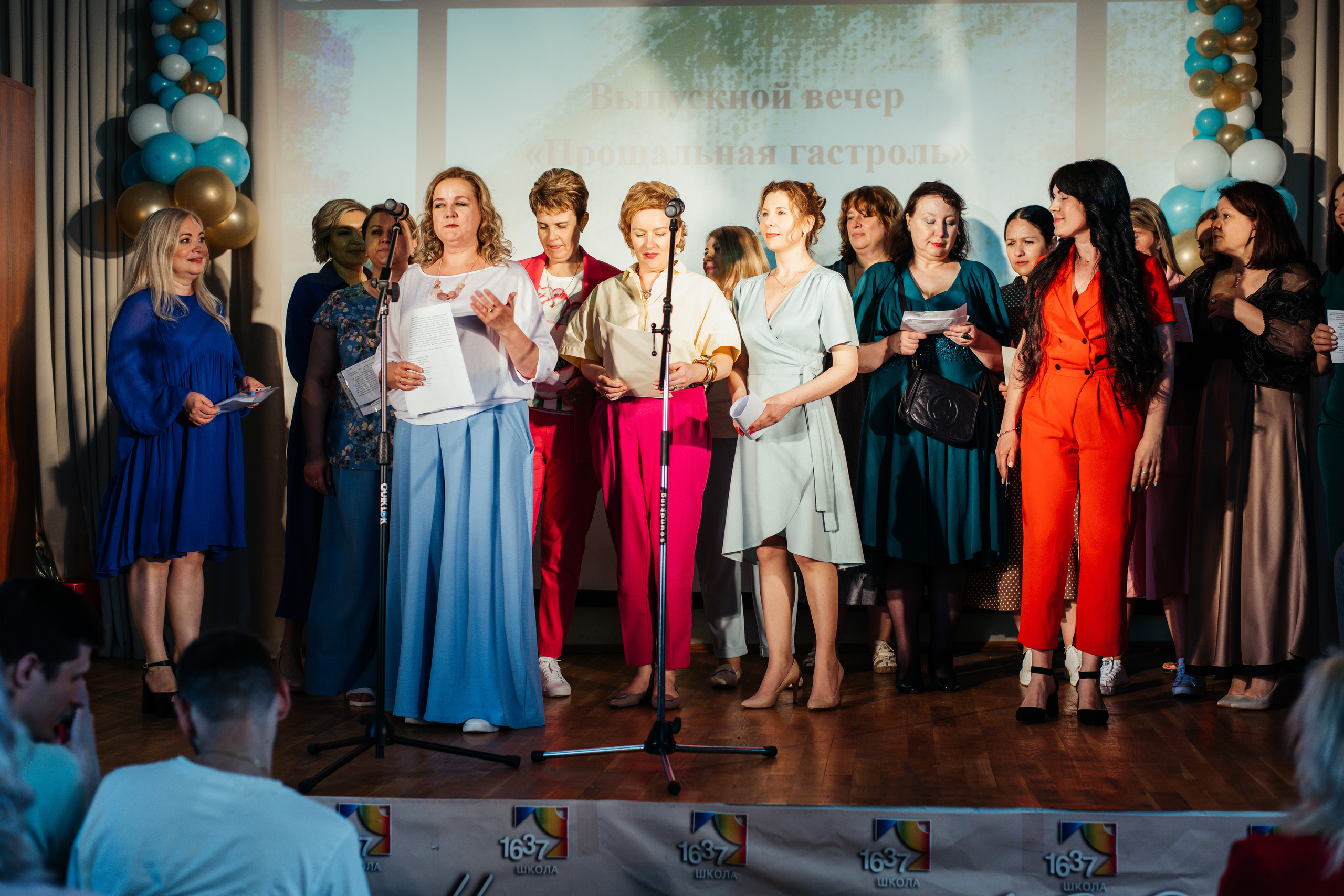 1637 пз. Выпускные альбомы в Подольске Москве и МО