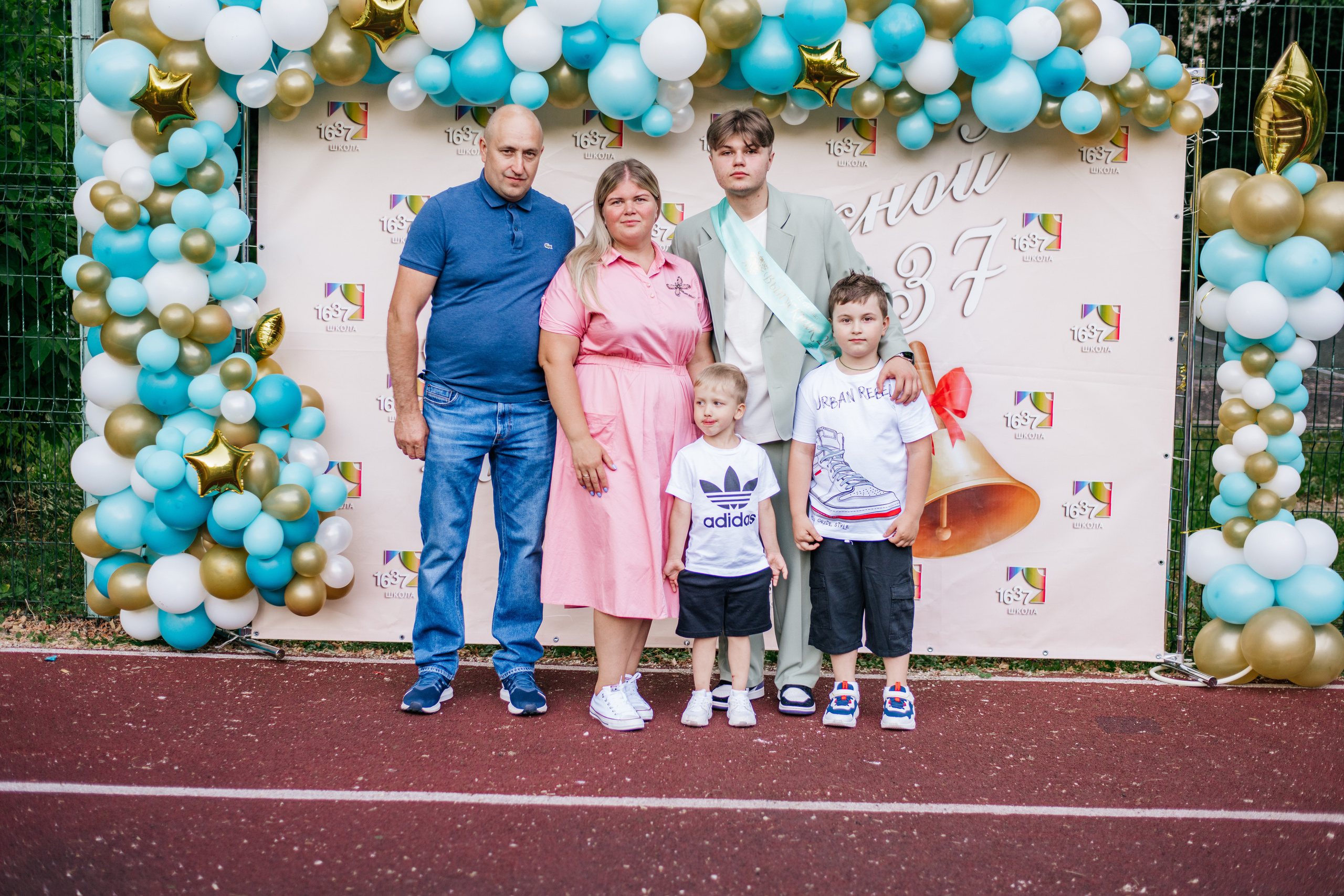 Фотосессия улица. Выпускные альбомы в Подольске Москве и МО