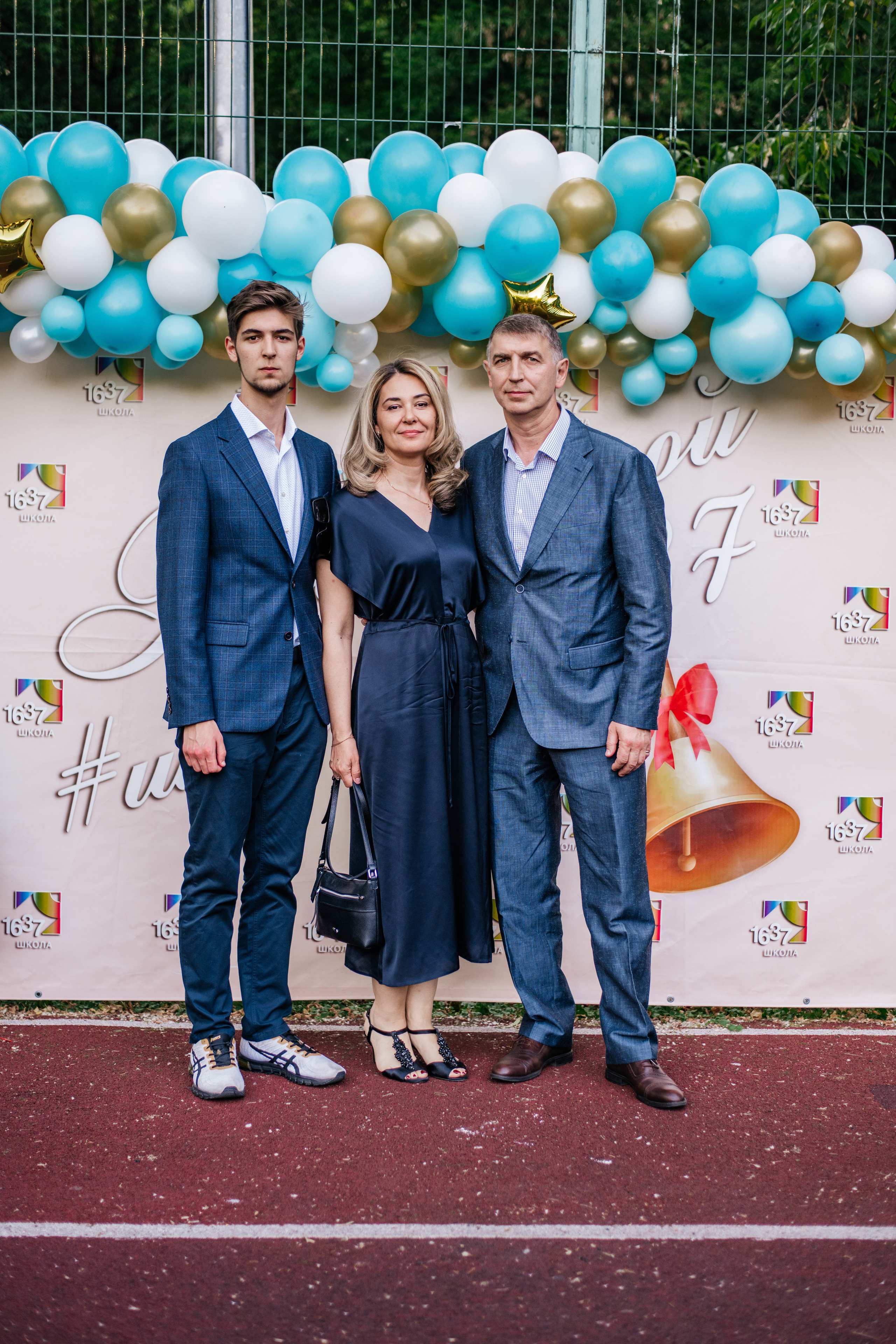 Фотосессия улица. Выпускные альбомы в Подольске Москве и МО