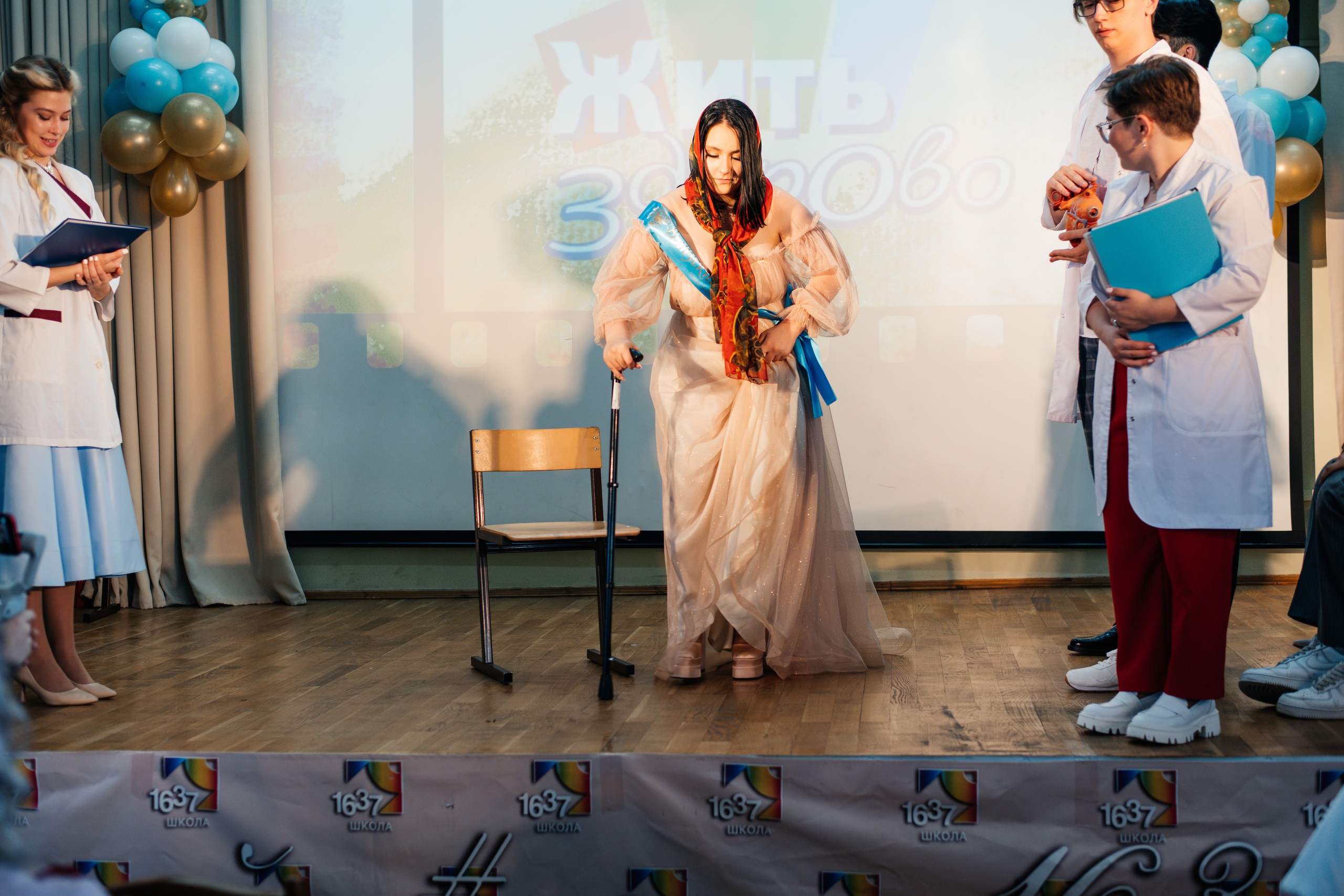 1637 пз. Выпускные альбомы в Подольске Москве и МО