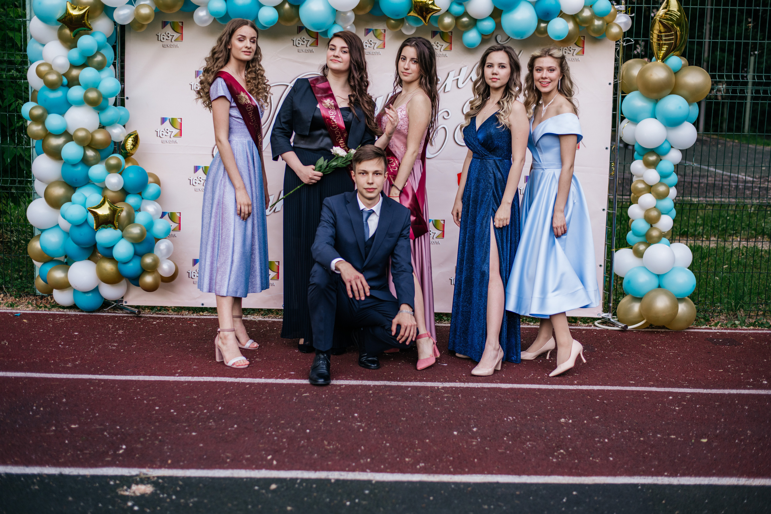 Фотосессия улица. Выпускные альбомы в Подольске Москве и МО