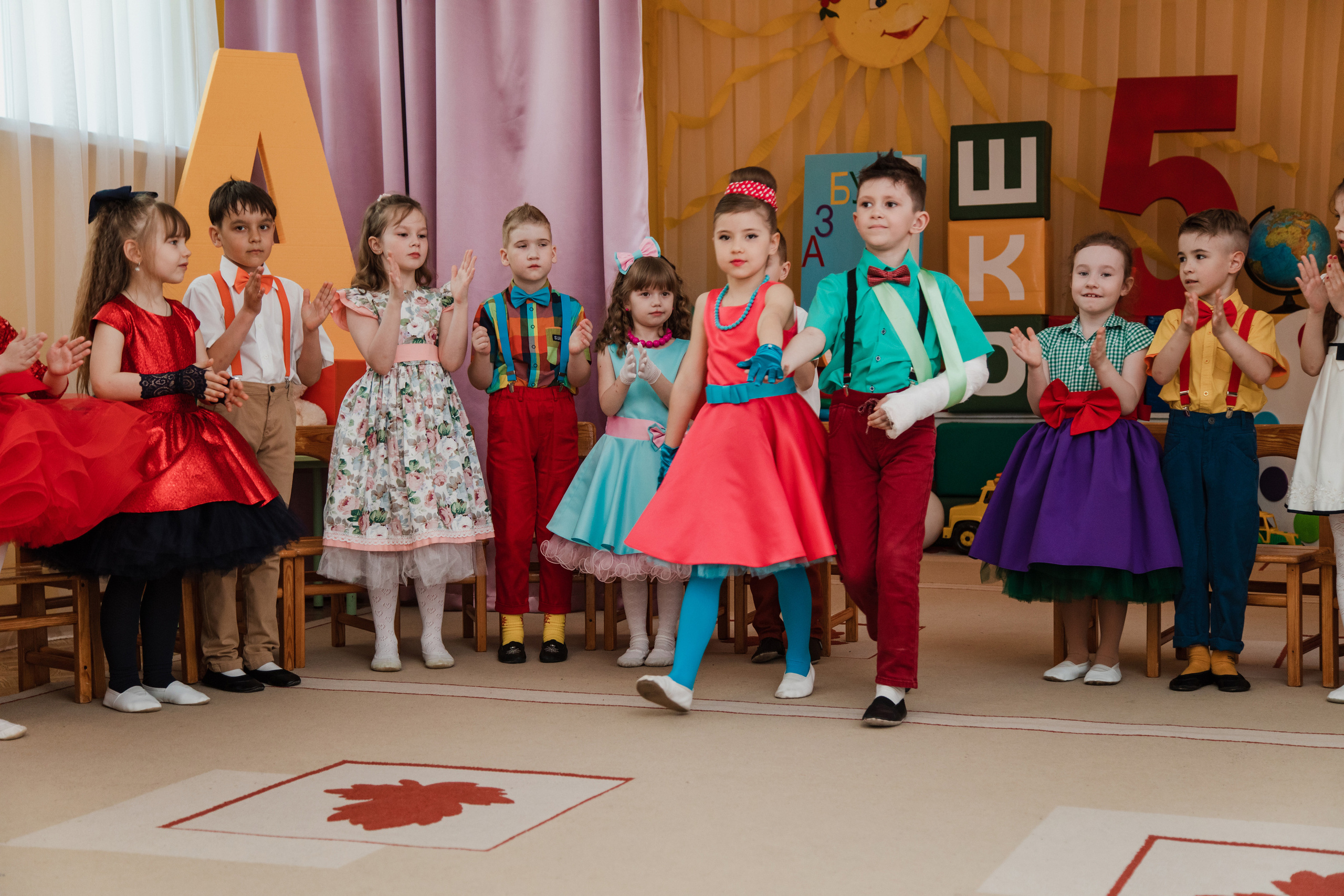 ДС солнышко выпускной. Выпускные альбомы в Подольске Москве и МО