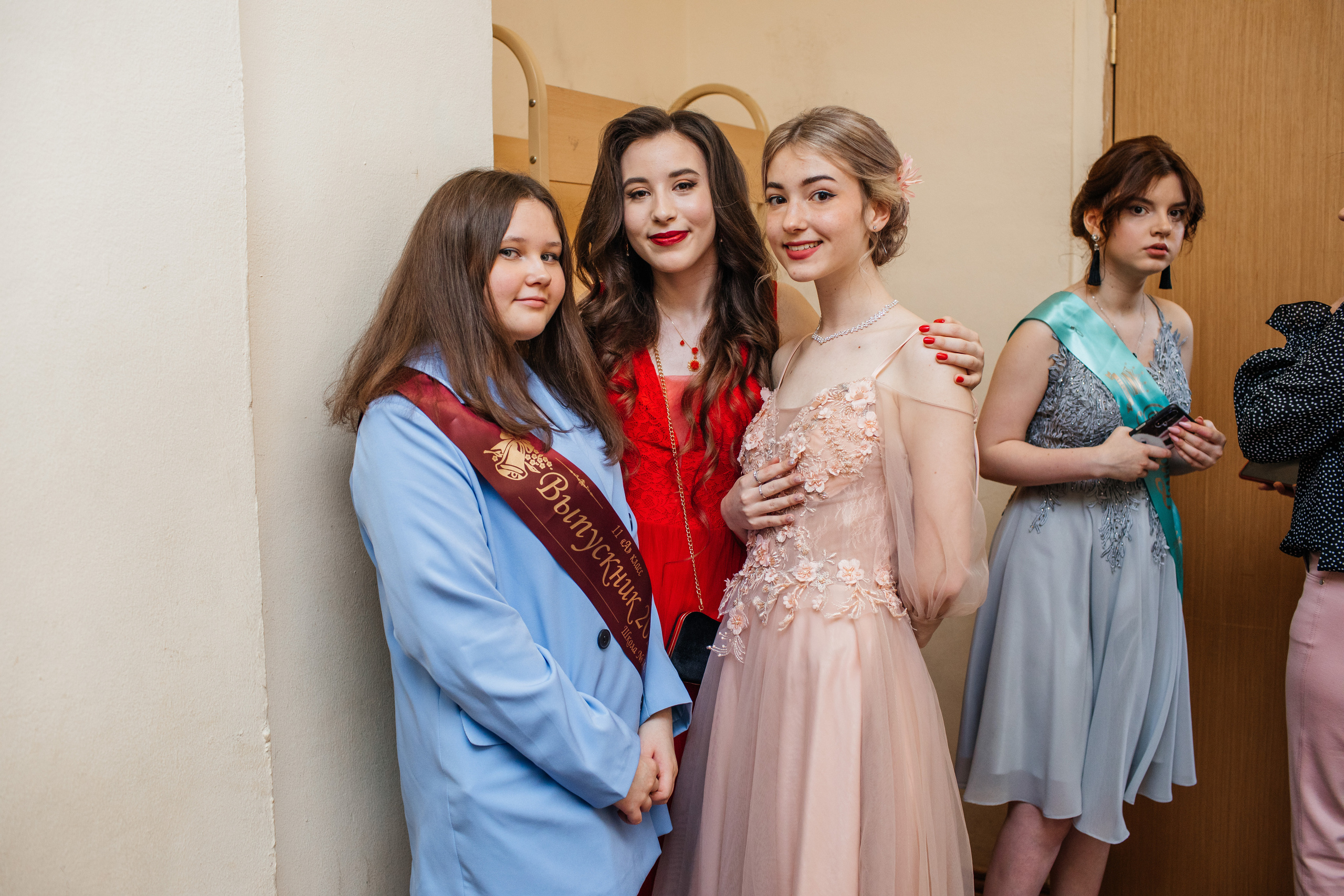 1637 пз. Выпускные альбомы в Подольске Москве и МО