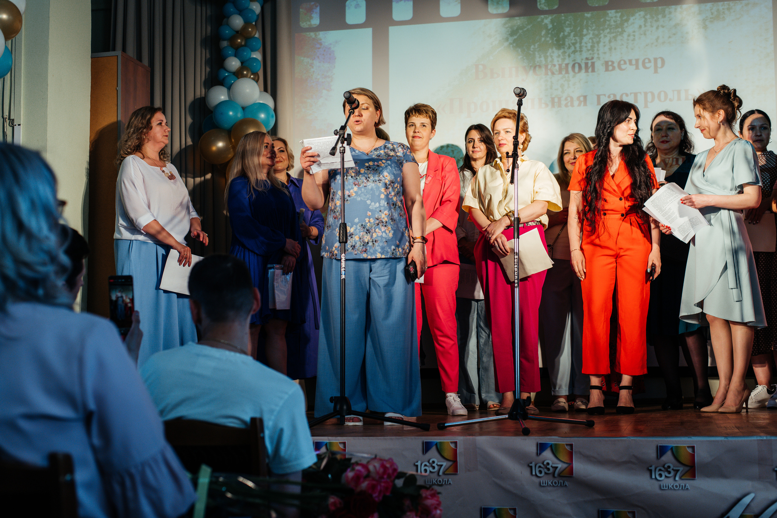 1637 пз. Выпускные альбомы в Подольске Москве и МО