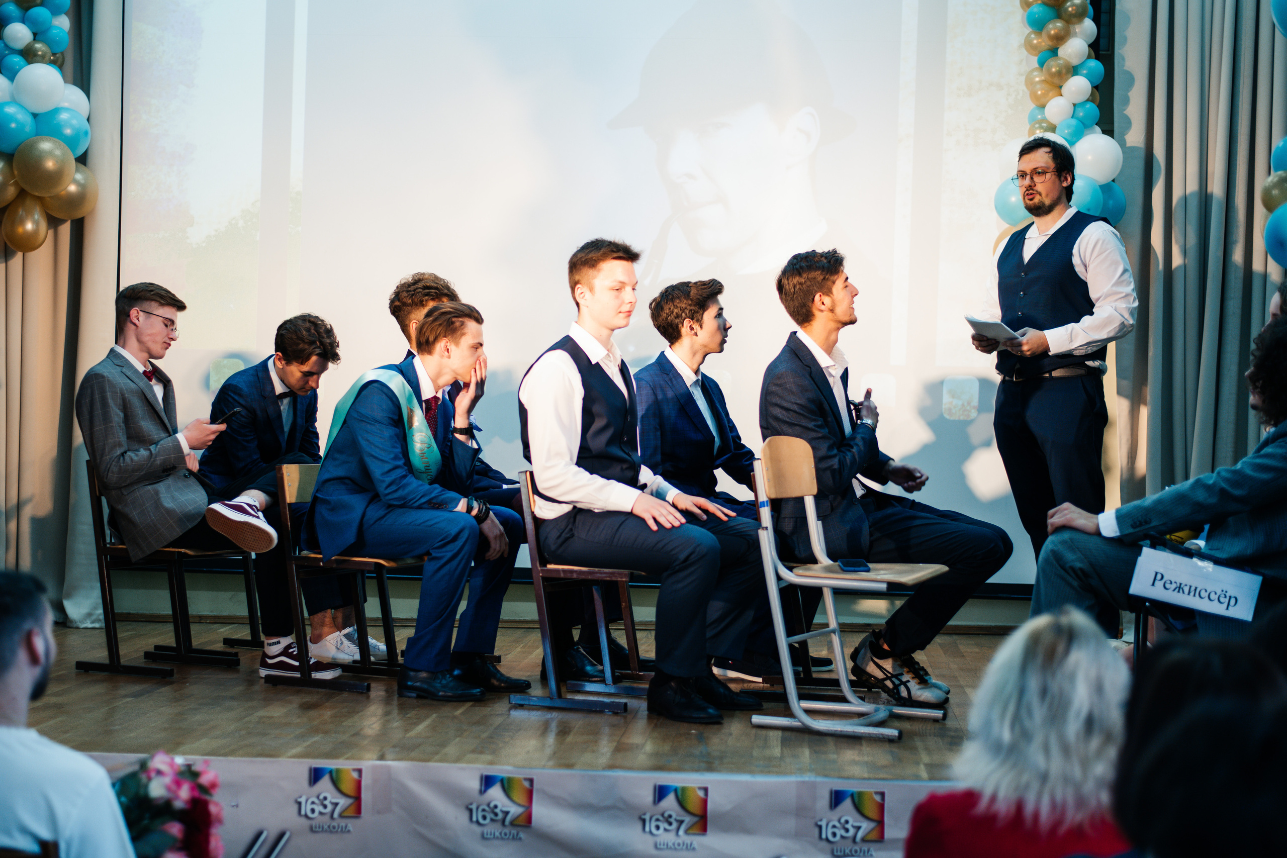 1637 пз. Выпускные альбомы в Подольске Москве и МО