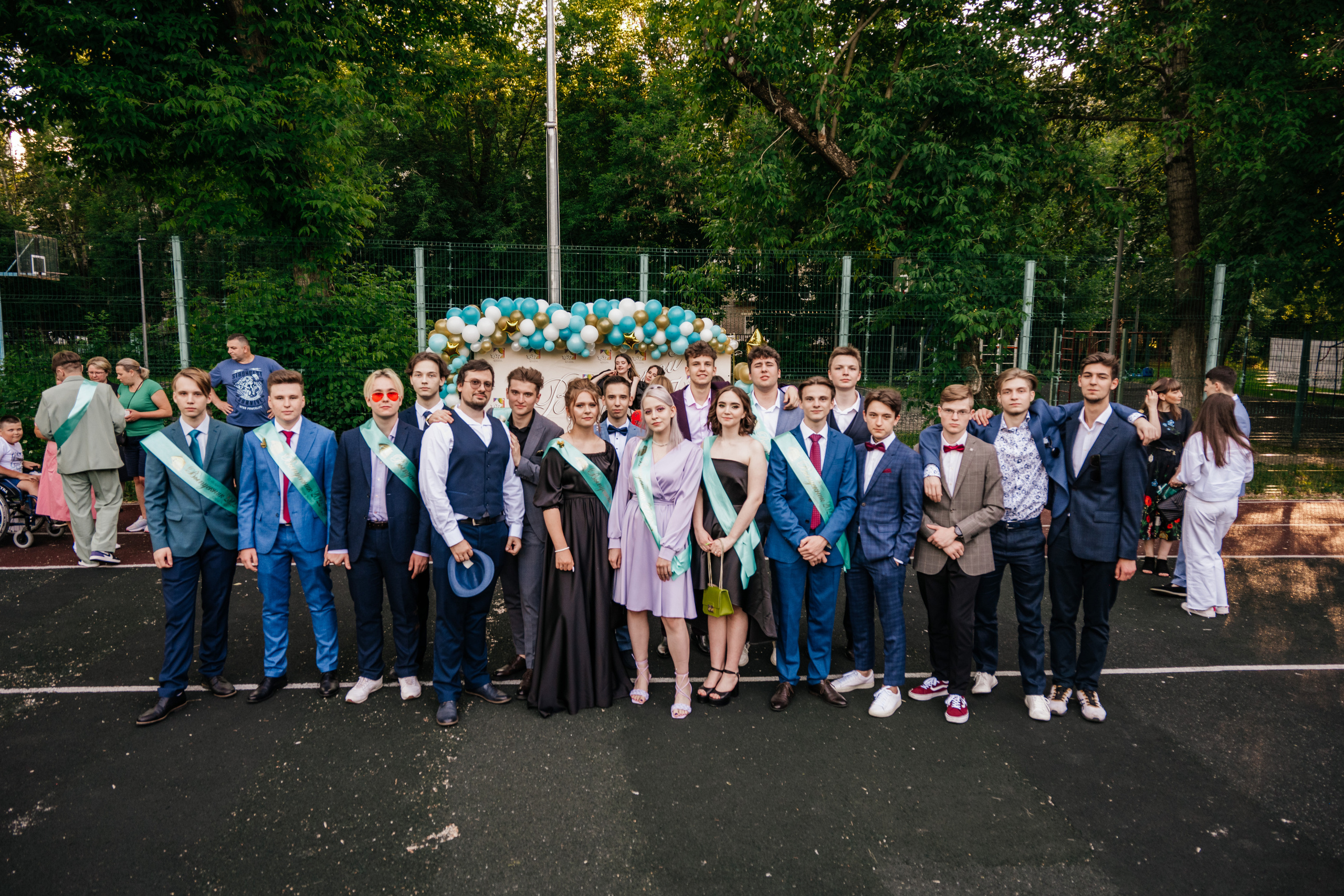 Фотосессия улица. Выпускные альбомы в Подольске Москве и МО