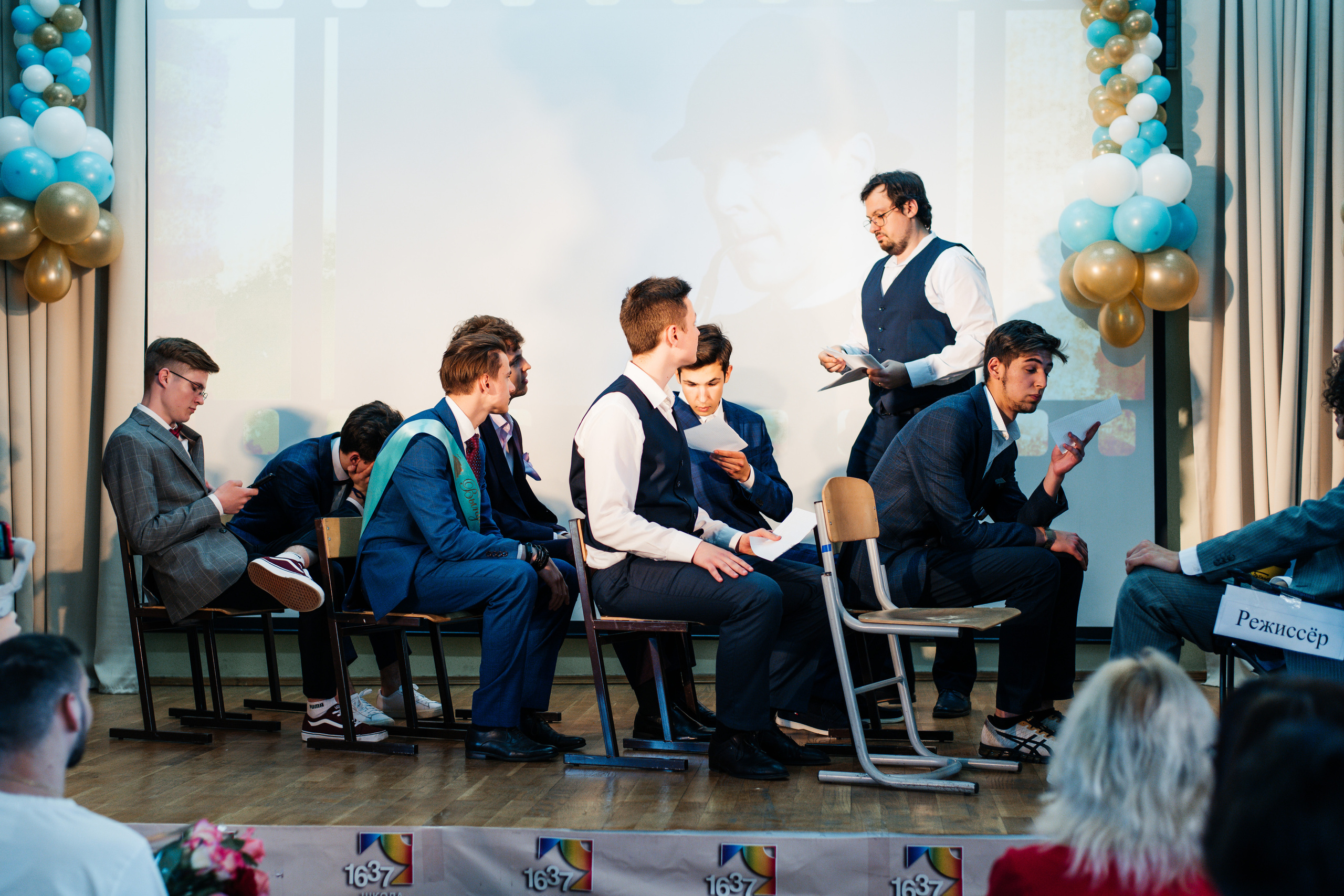 1637 пз. Выпускные альбомы в Подольске Москве и МО