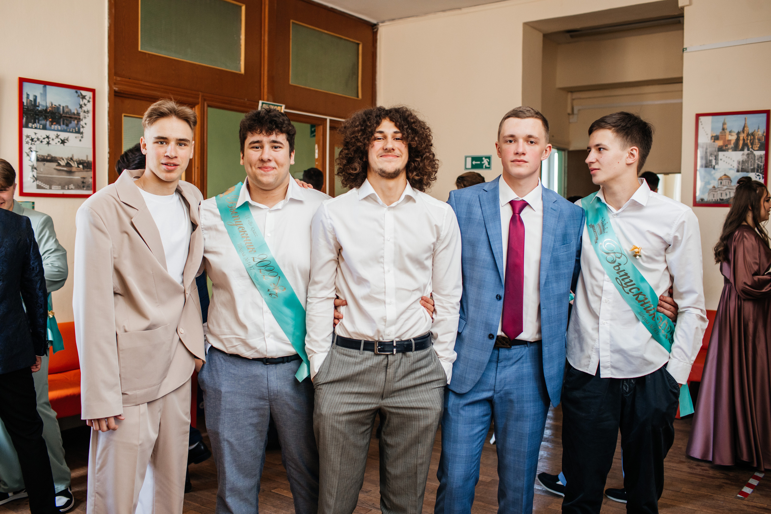 1637 пз. Выпускные альбомы в Подольске Москве и МО