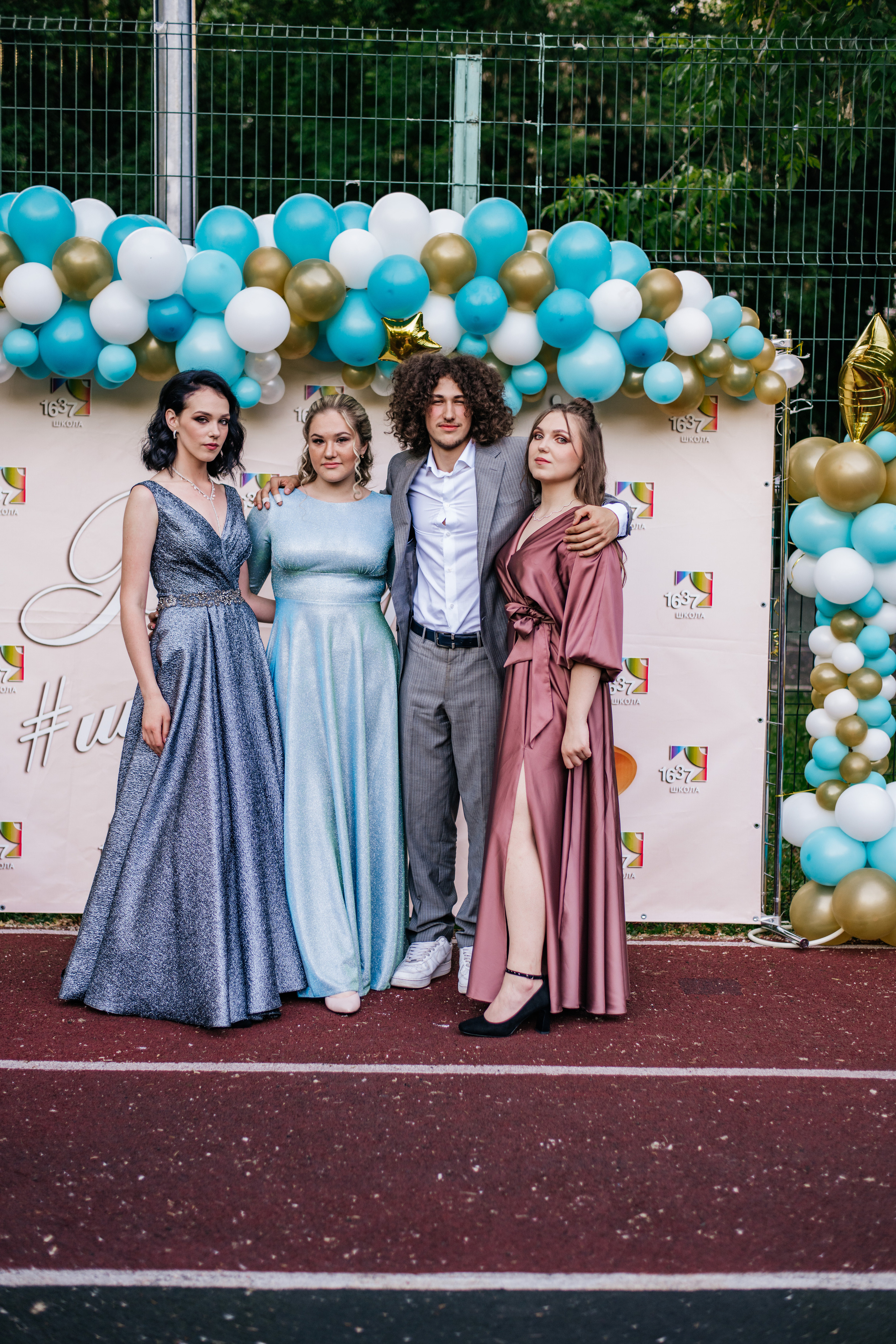 Фотосессия улица. Выпускные альбомы в Подольске Москве и МО