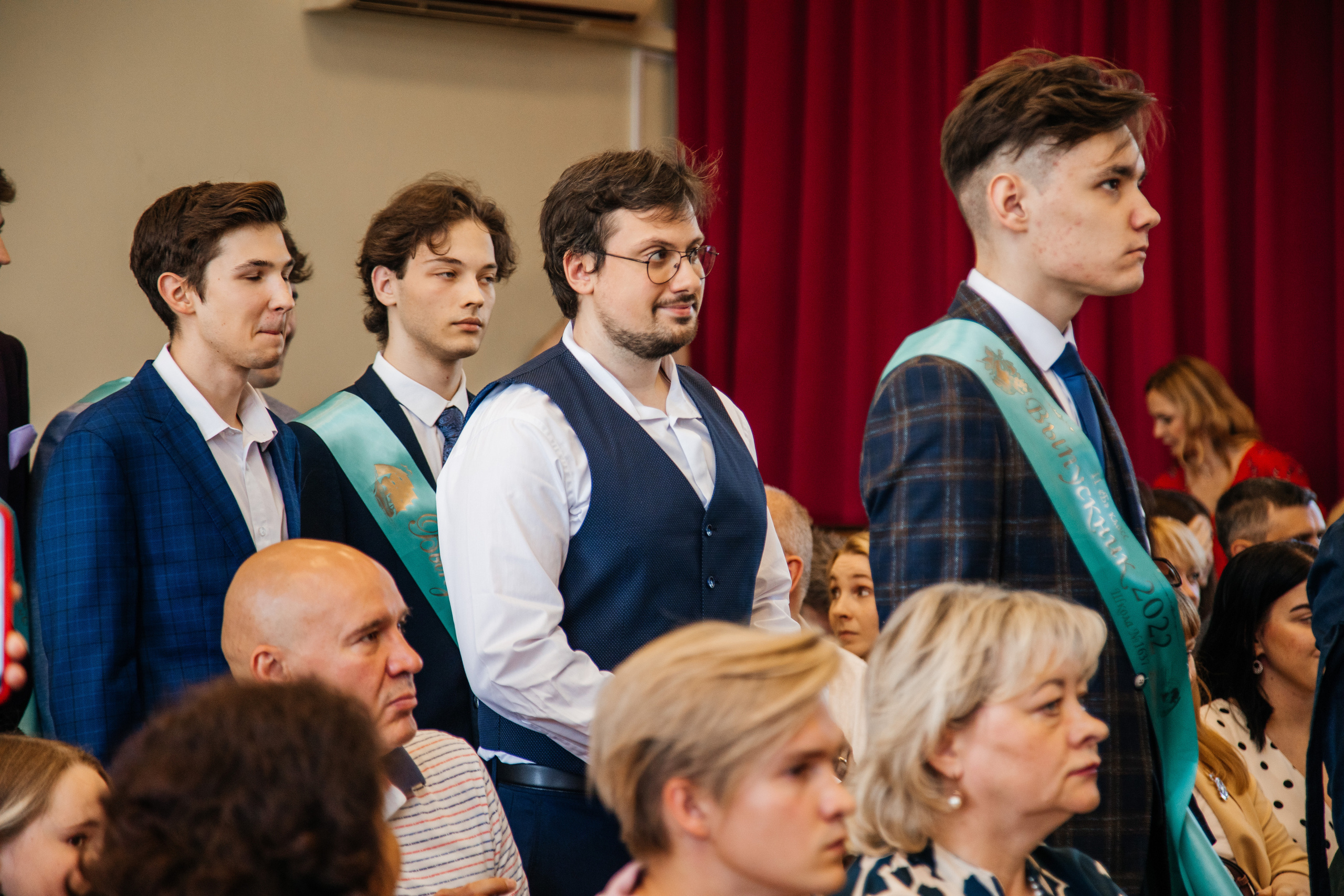 1637 пз. Выпускные альбомы в Подольске Москве и МО