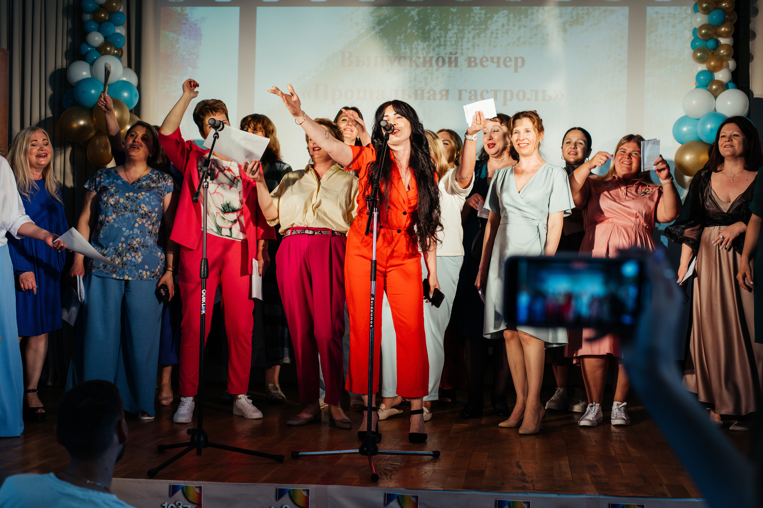 1637 пз. Выпускные альбомы в Подольске Москве и МО