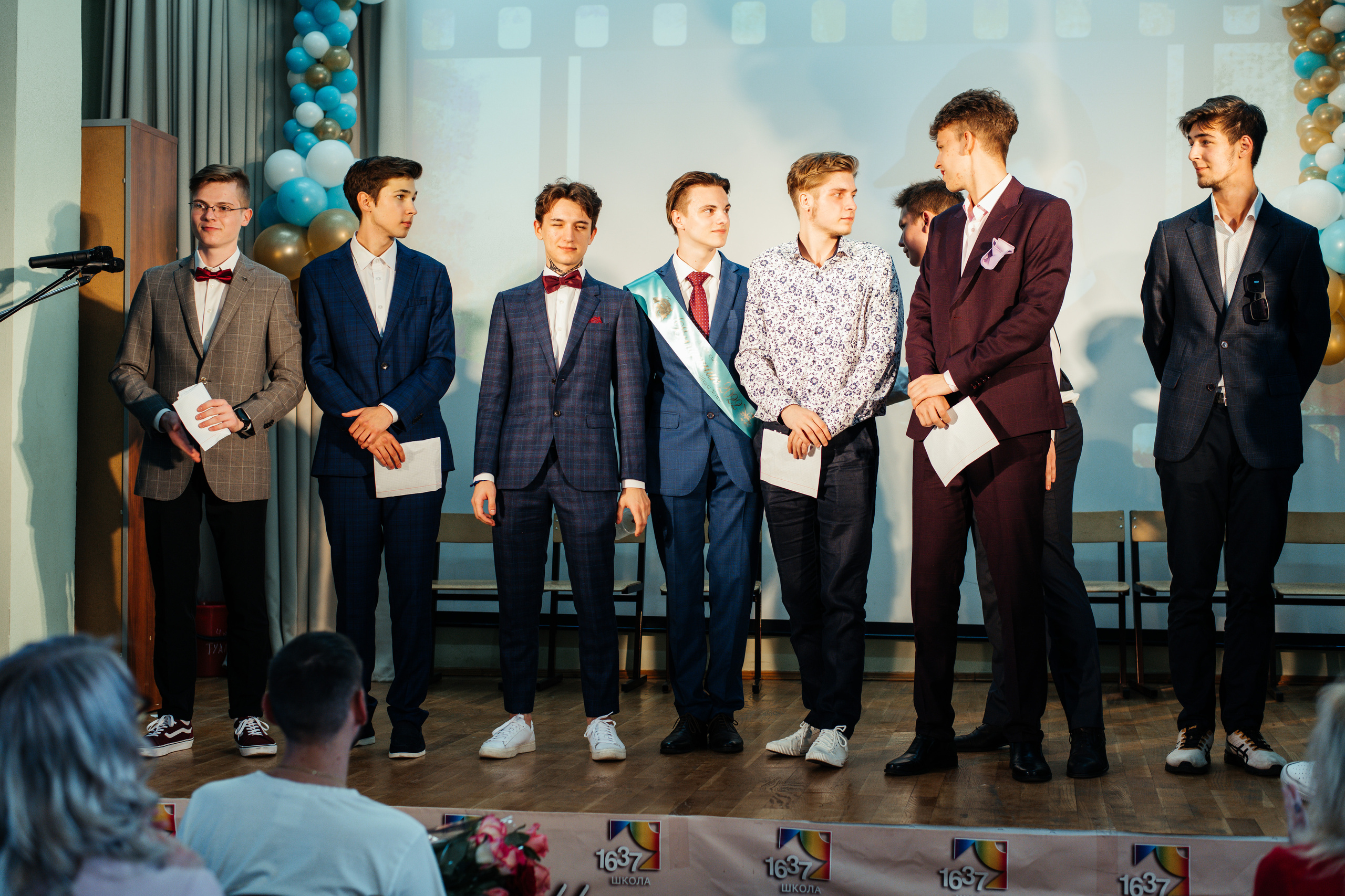 1637 пз. Выпускные альбомы в Подольске Москве и МО