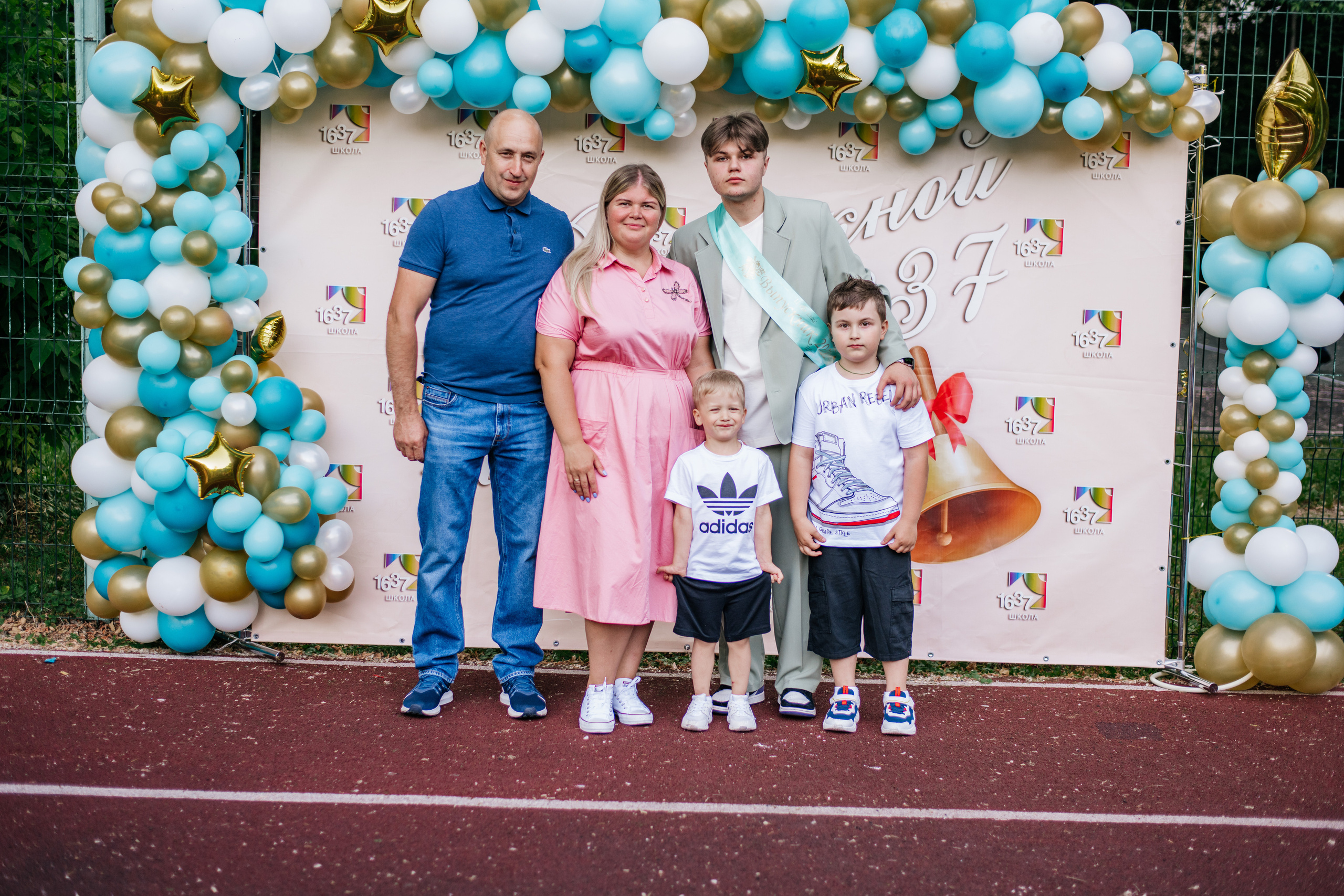 Фотосессия улица. Выпускные альбомы в Подольске Москве и МО