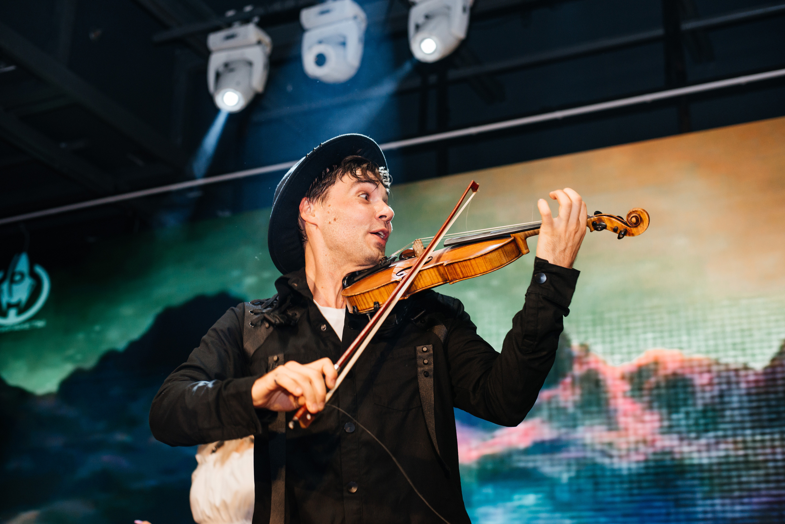 1637 банкет. Выпускные альбомы в Подольске Москве и МО