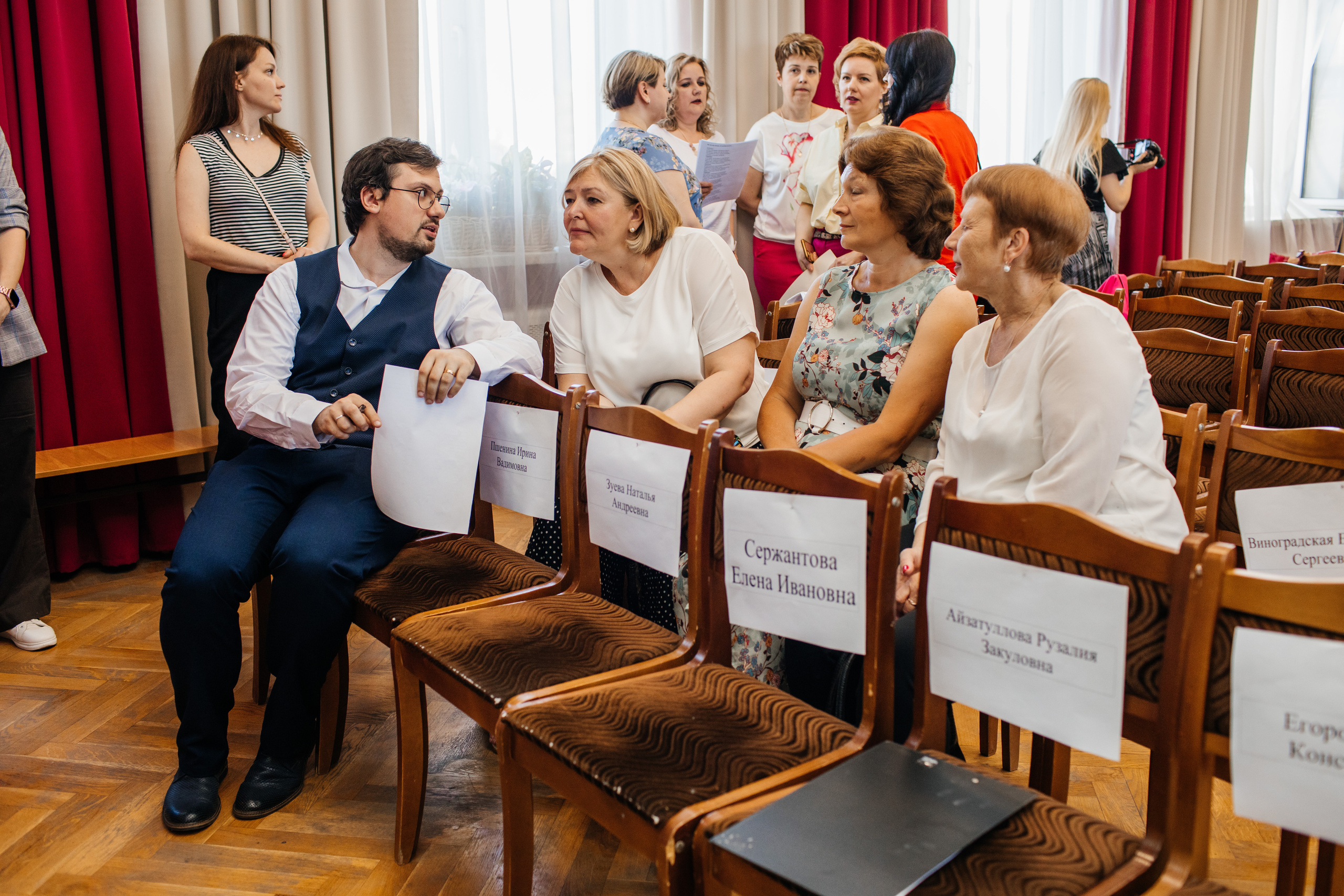 1637 пз. Выпускные альбомы в Подольске Москве и МО