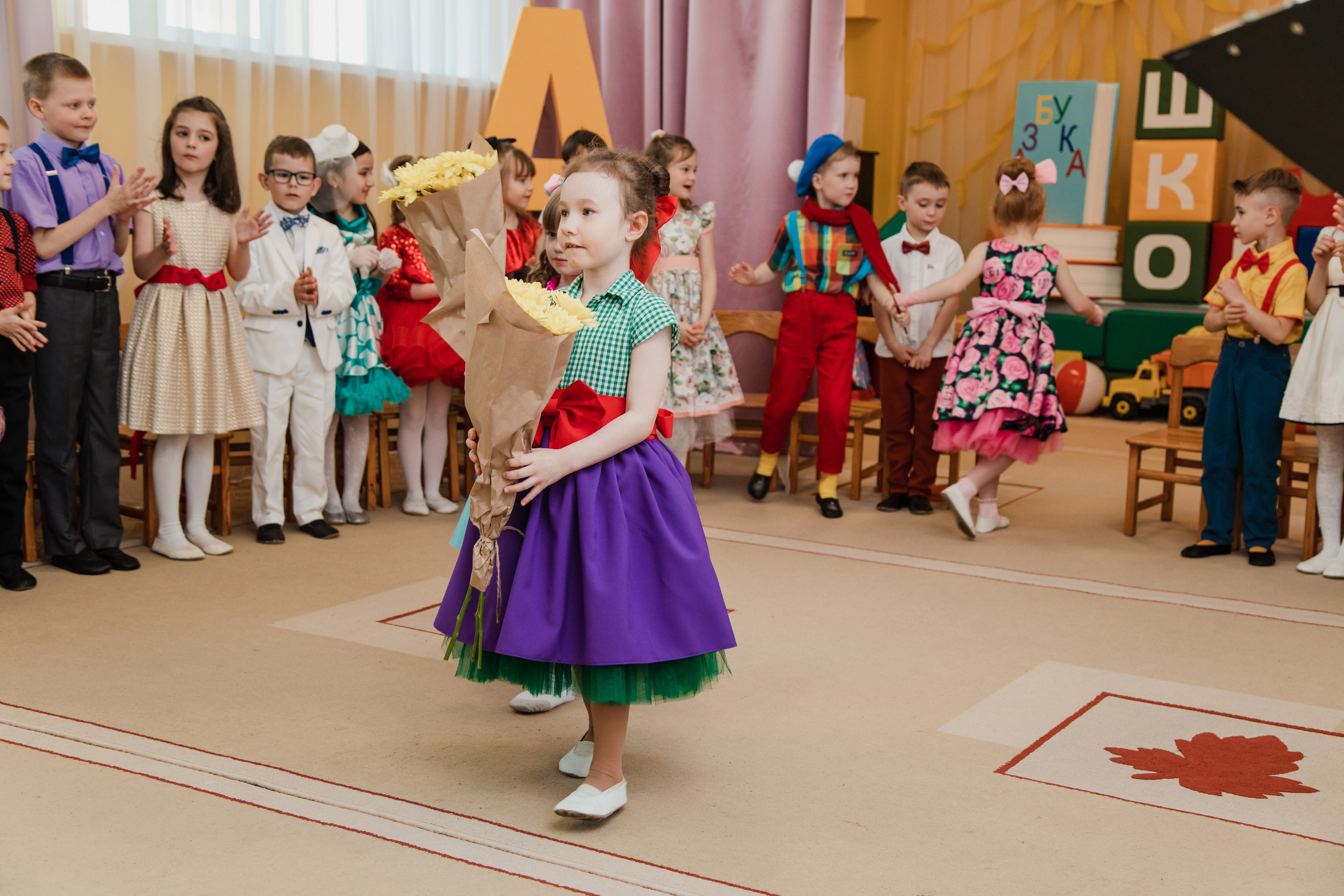 ДС солнышко выпускной. Выпускные альбомы в Подольске Москве и МО