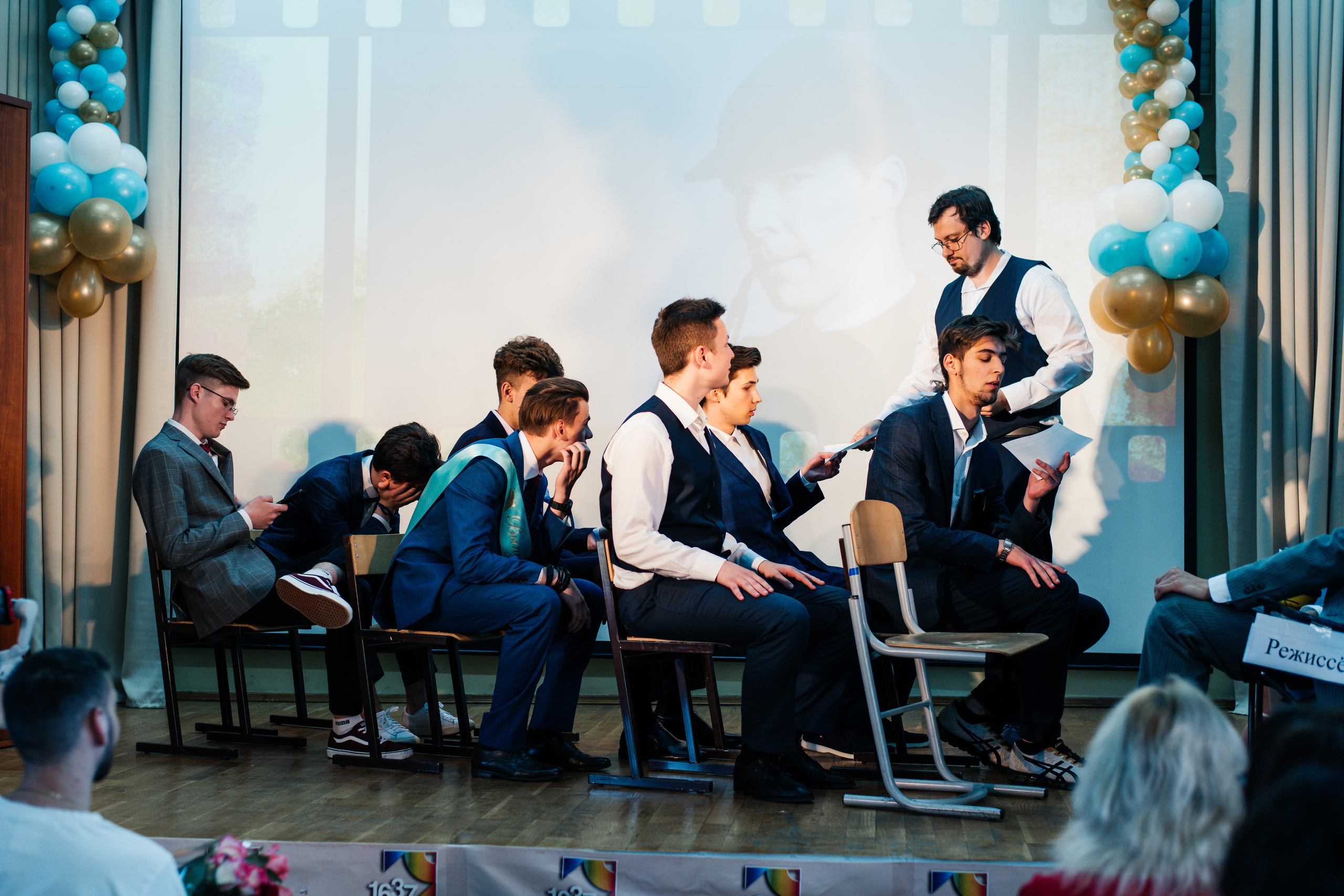 1637 пз. Выпускные альбомы в Подольске Москве и МО