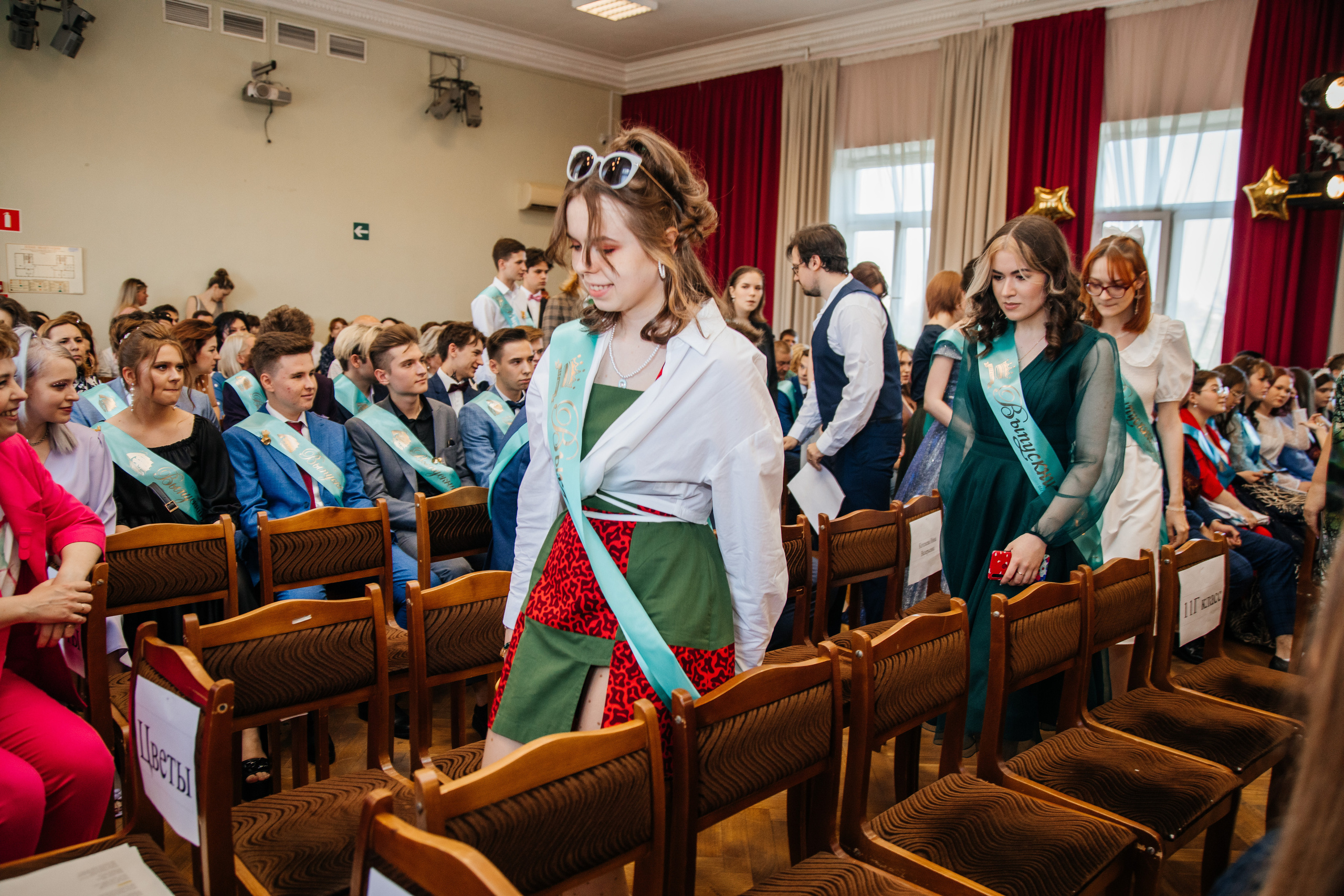 1637 пз. Выпускные альбомы в Подольске Москве и МО