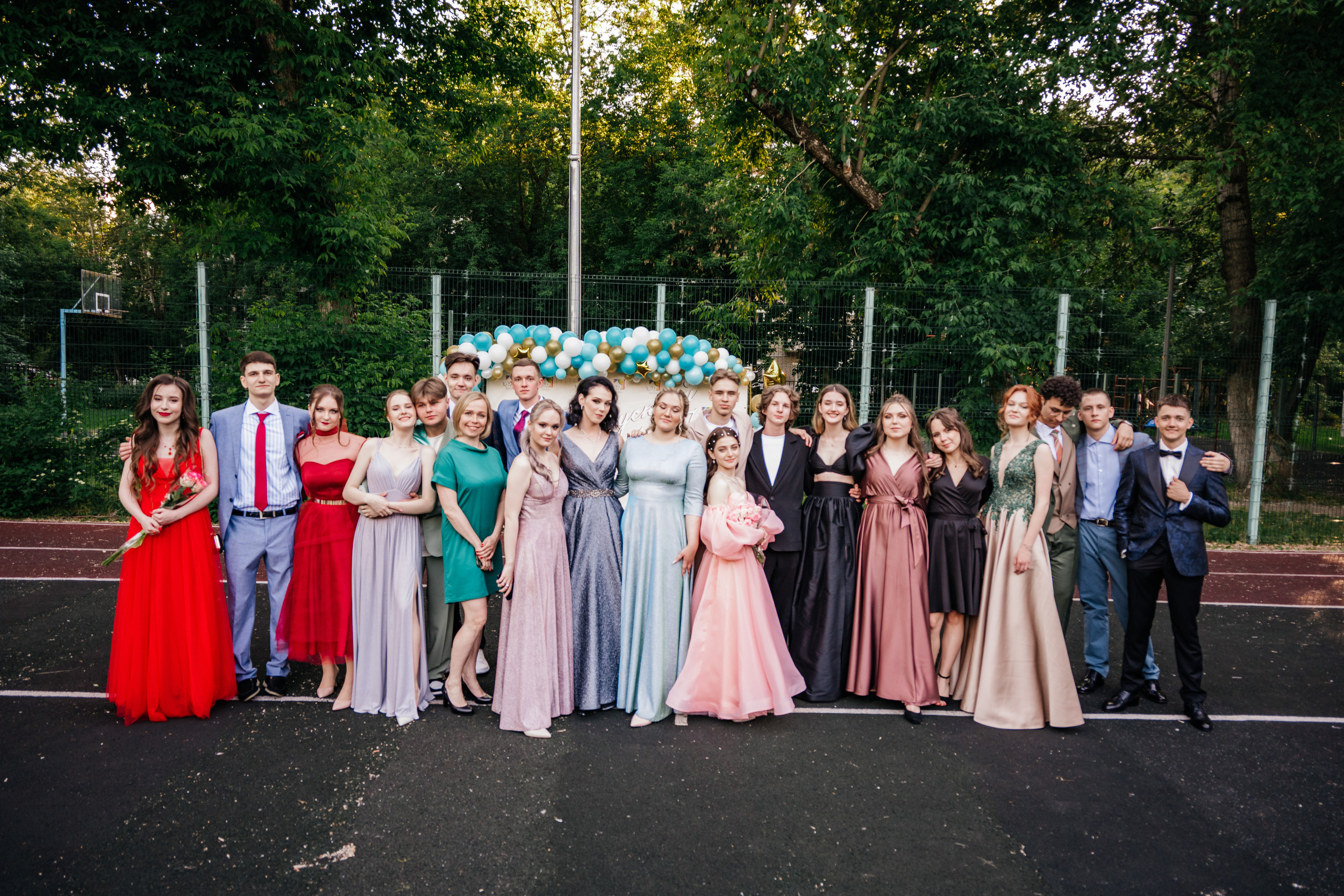 Фотосессия улица. Выпускные альбомы в Подольске Москве и МО