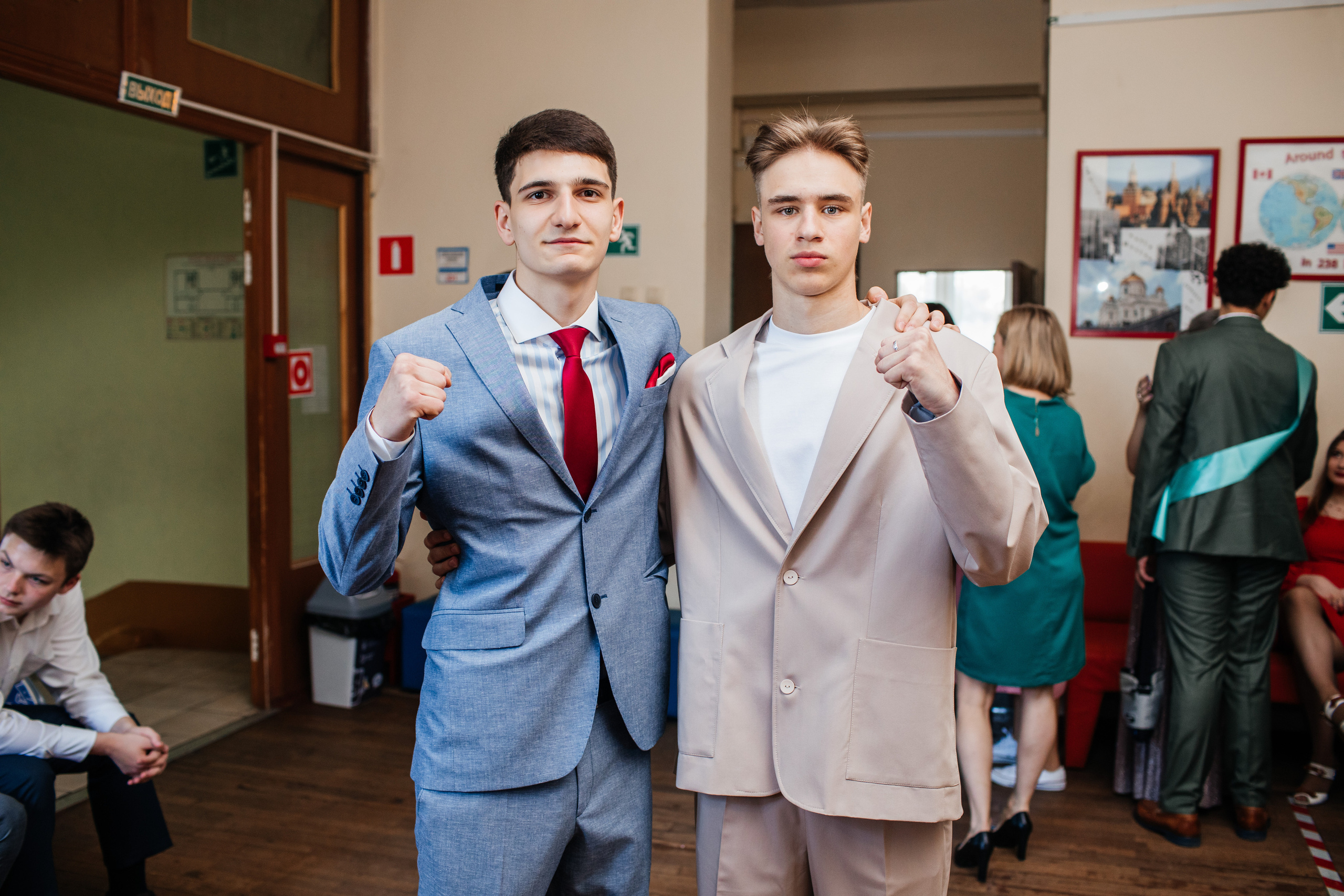 1637 пз. Выпускные альбомы в Подольске Москве и МО