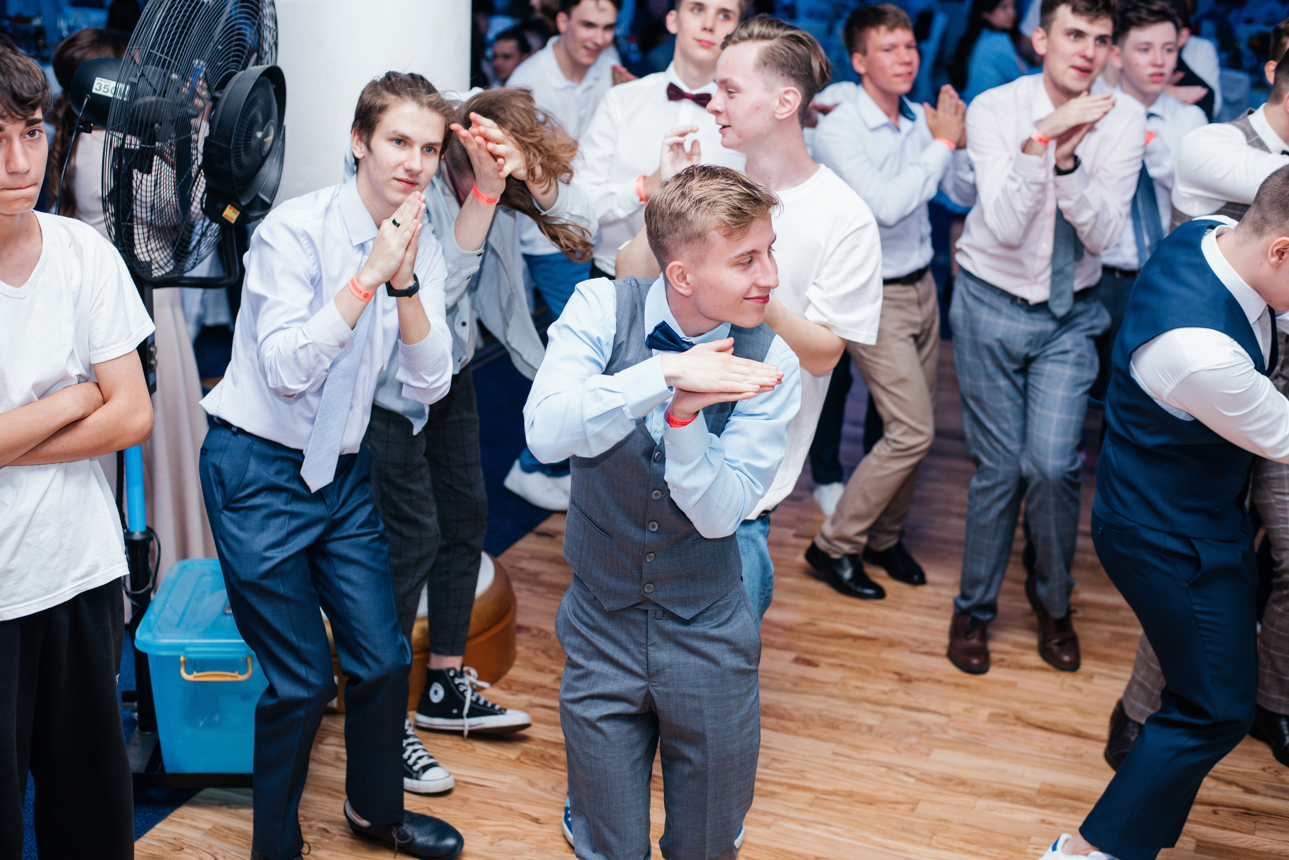 1637 банкет. Выпускные альбомы в Подольске Москве и МО