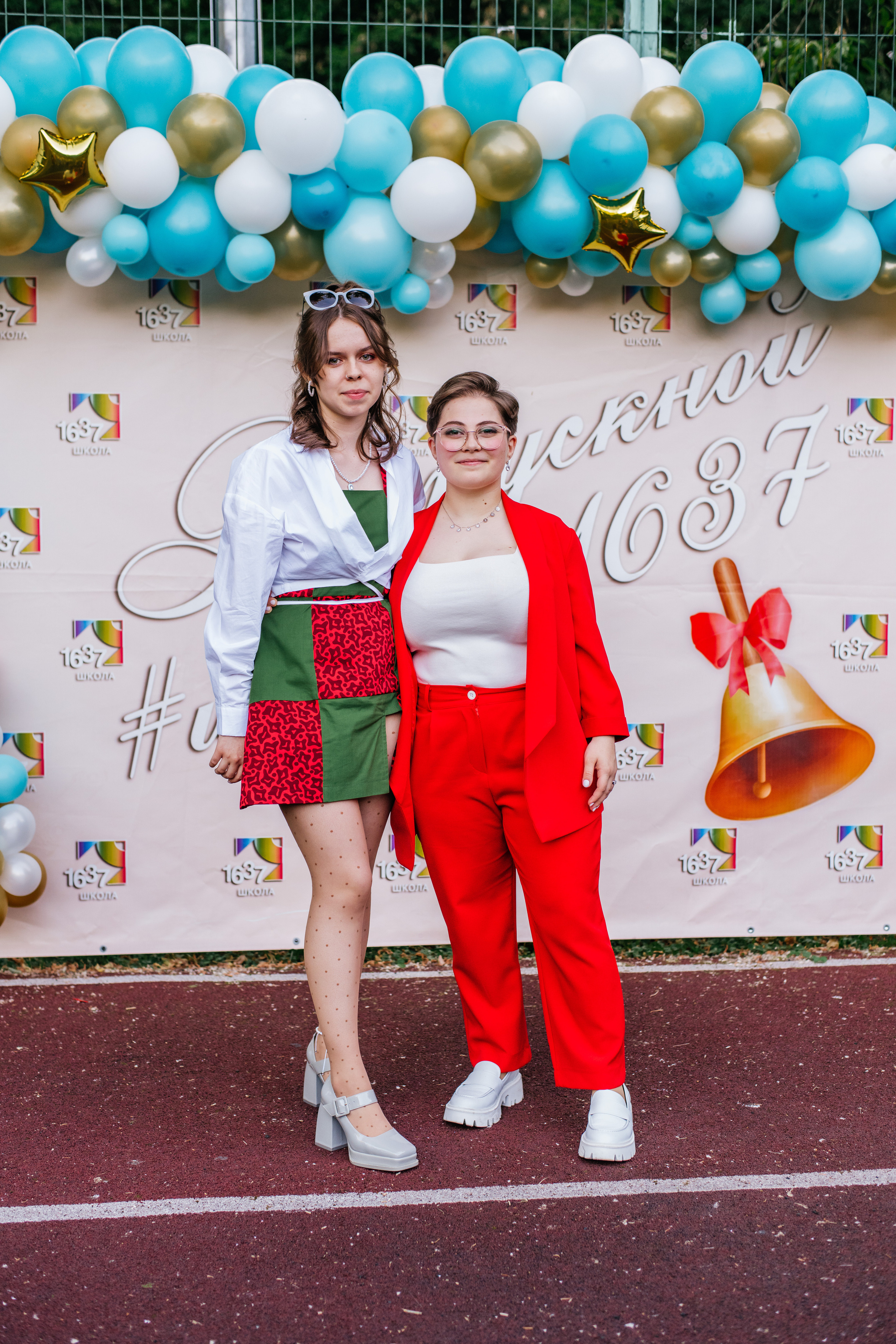 Фотосессия улица. Выпускные альбомы в Подольске Москве и МО