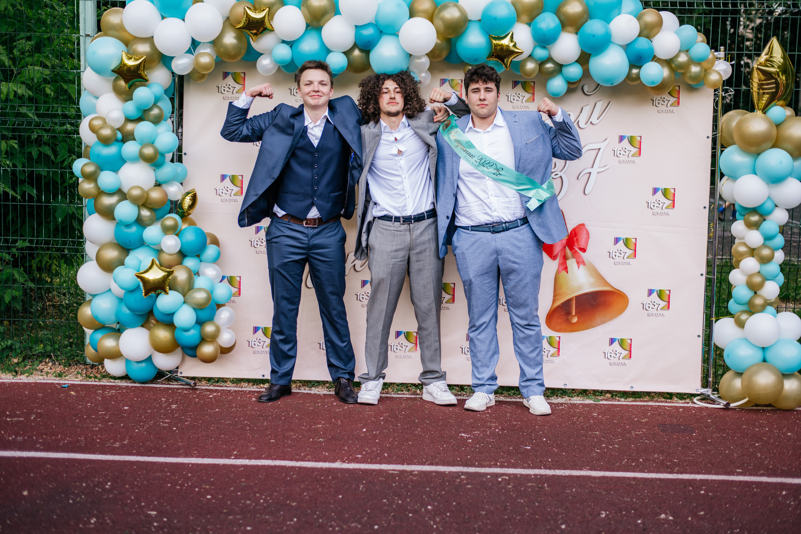 Фотосессия улица. Выпускные альбомы в Подольске Москве и МО