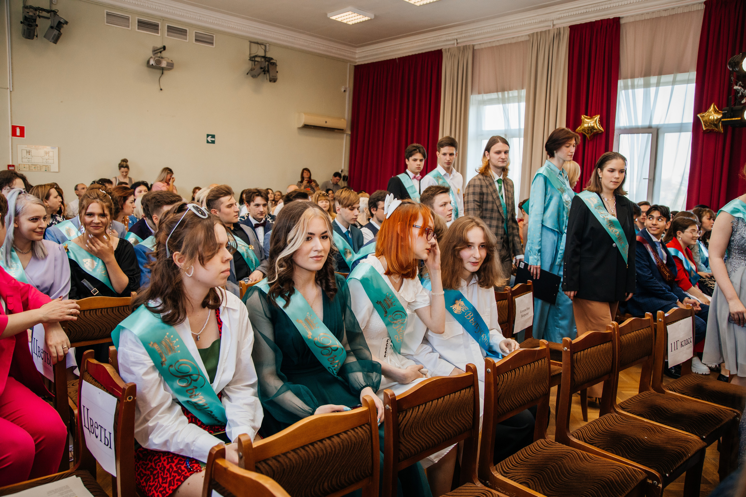 1637 пз. Выпускные альбомы в Подольске Москве и МО