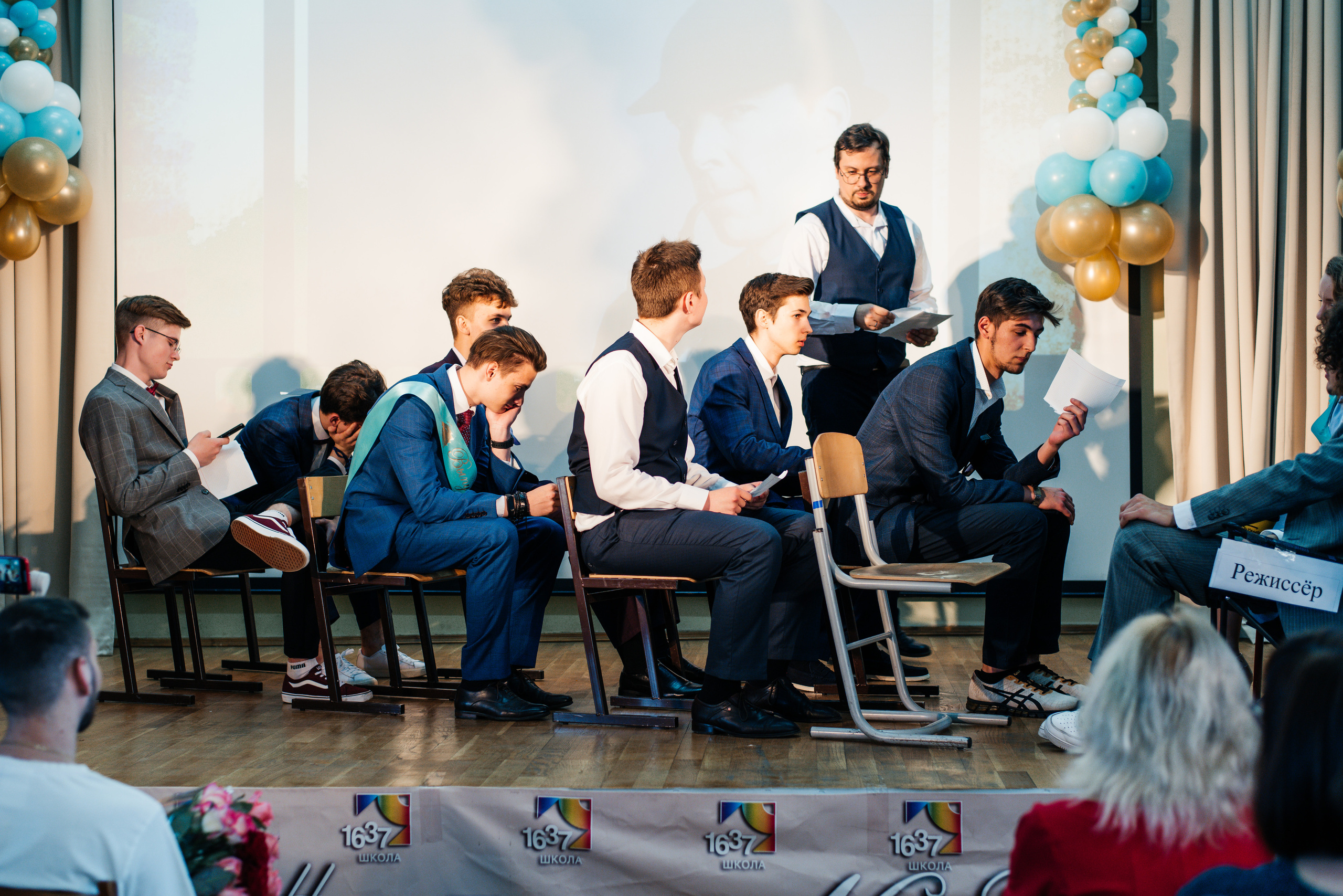 1637 пз. Выпускные альбомы в Подольске Москве и МО