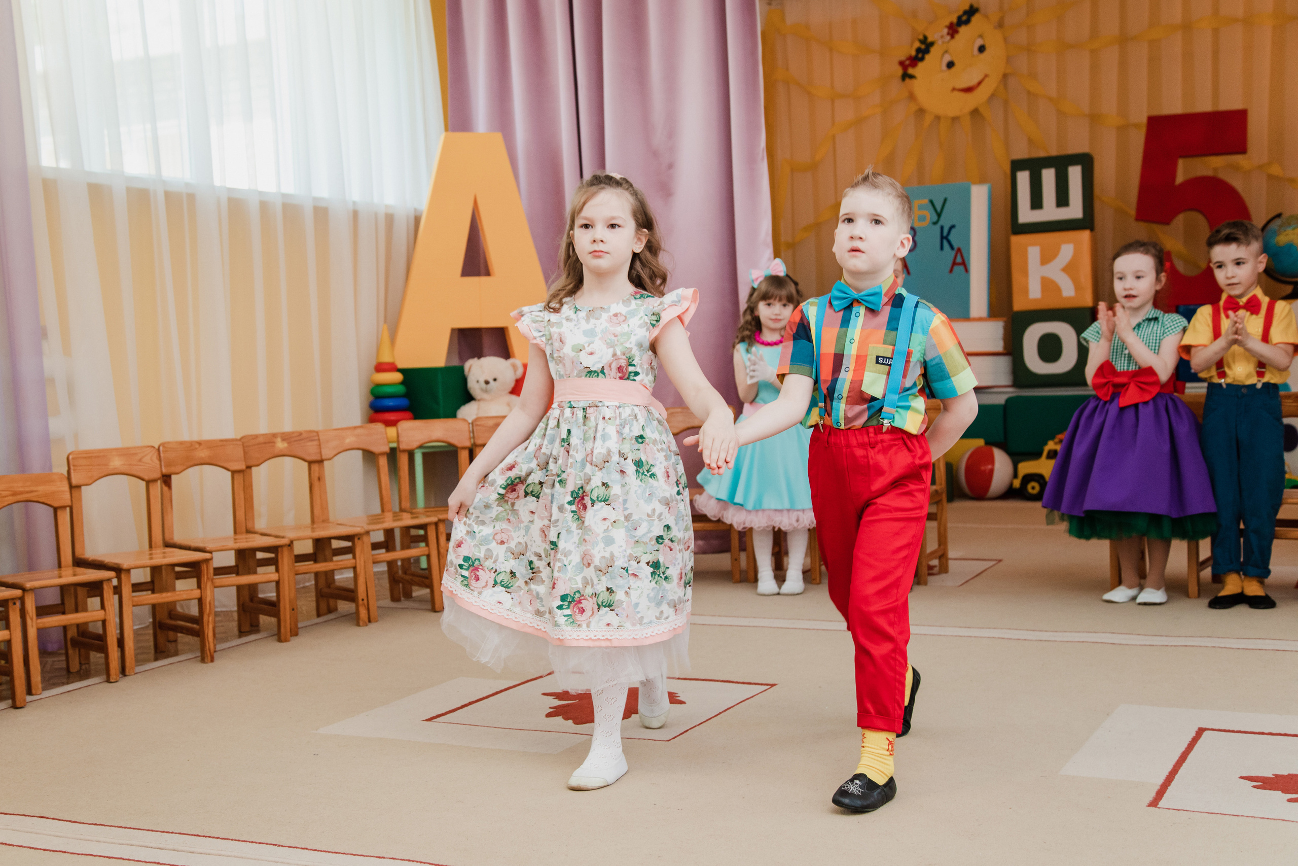 ДС солнышко выпускной. Выпускные альбомы в Подольске Москве и МО